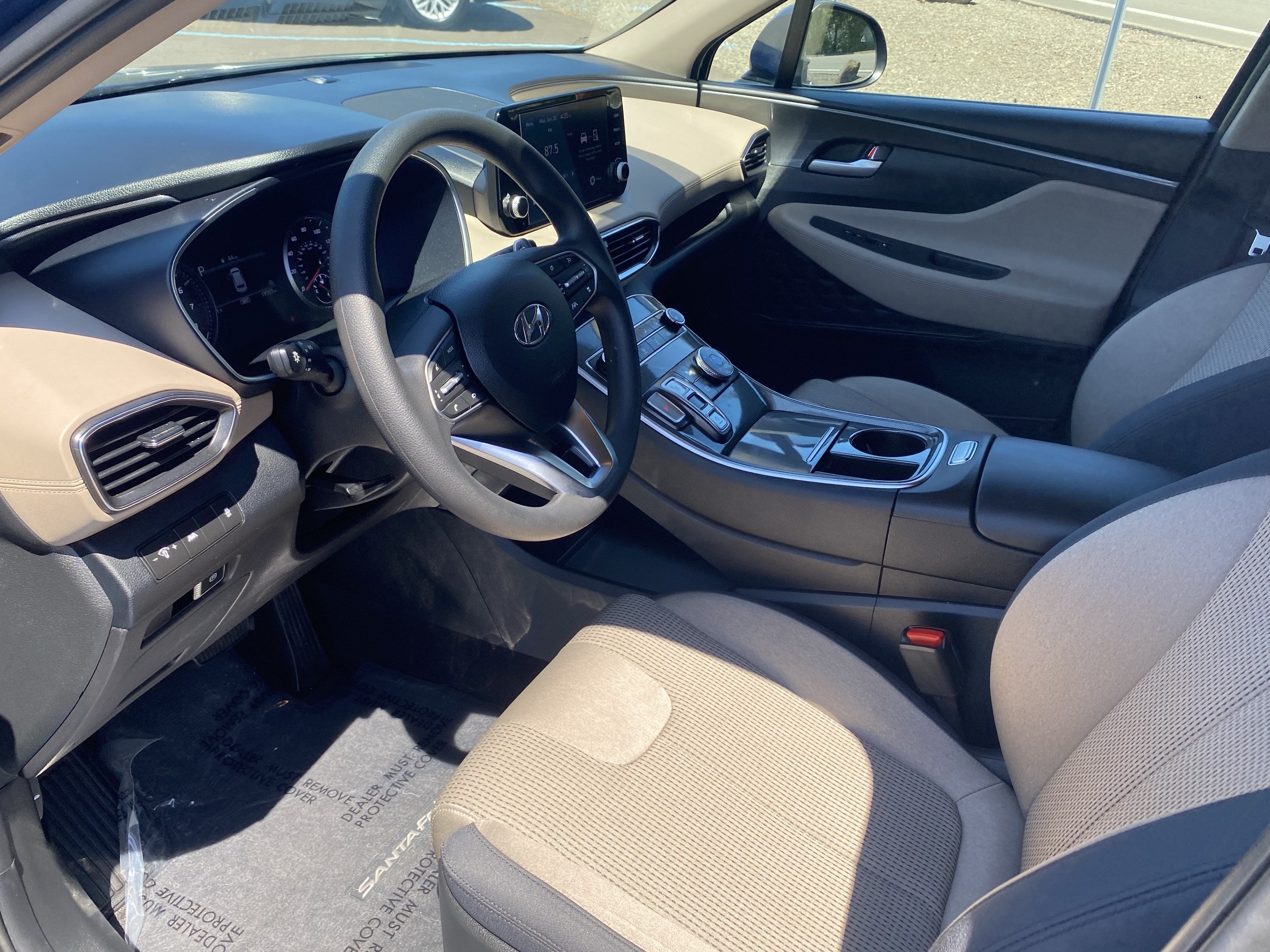 2023 Hyundai SANTA FE SE