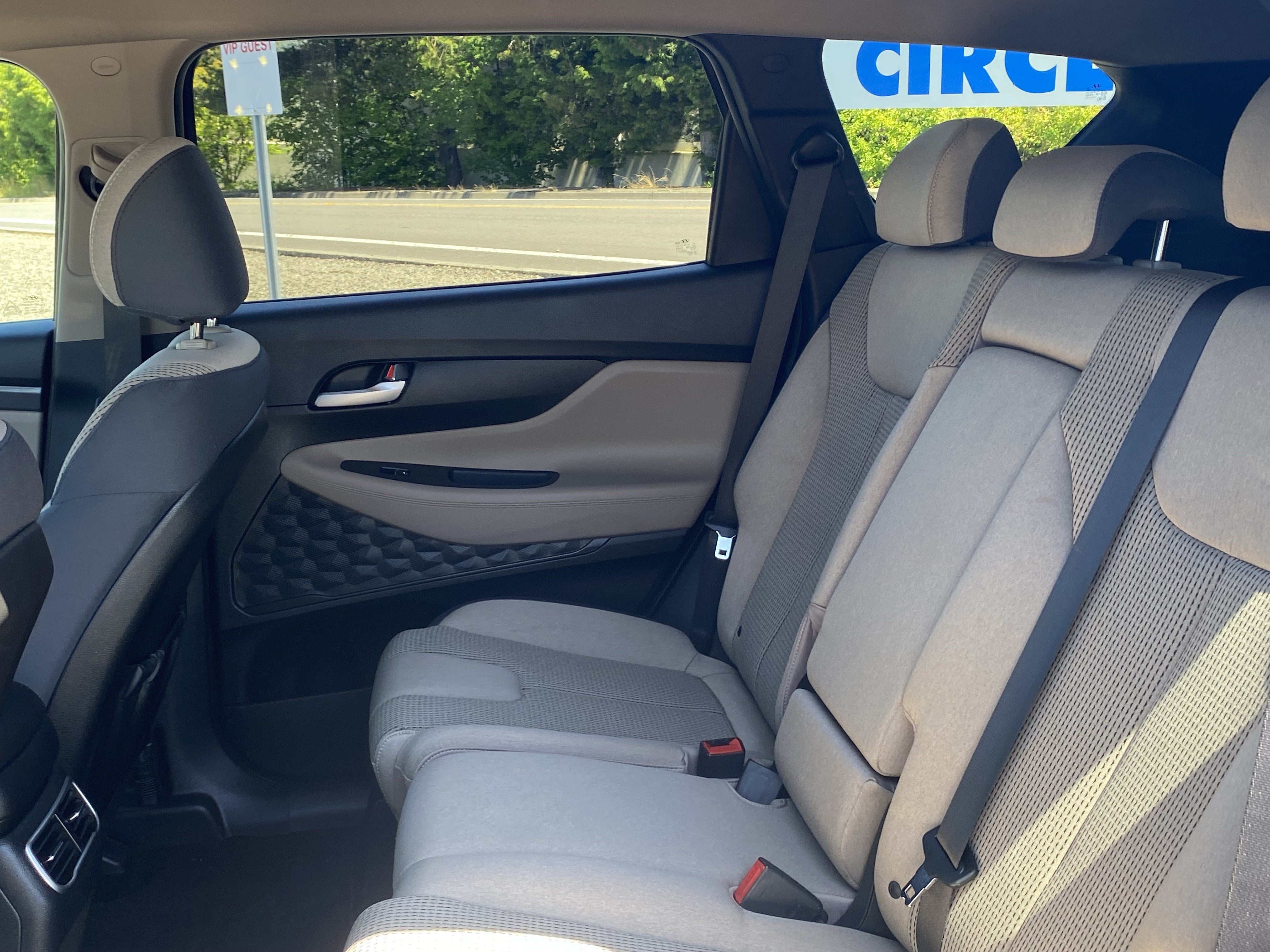 2023 Hyundai SANTA FE SE