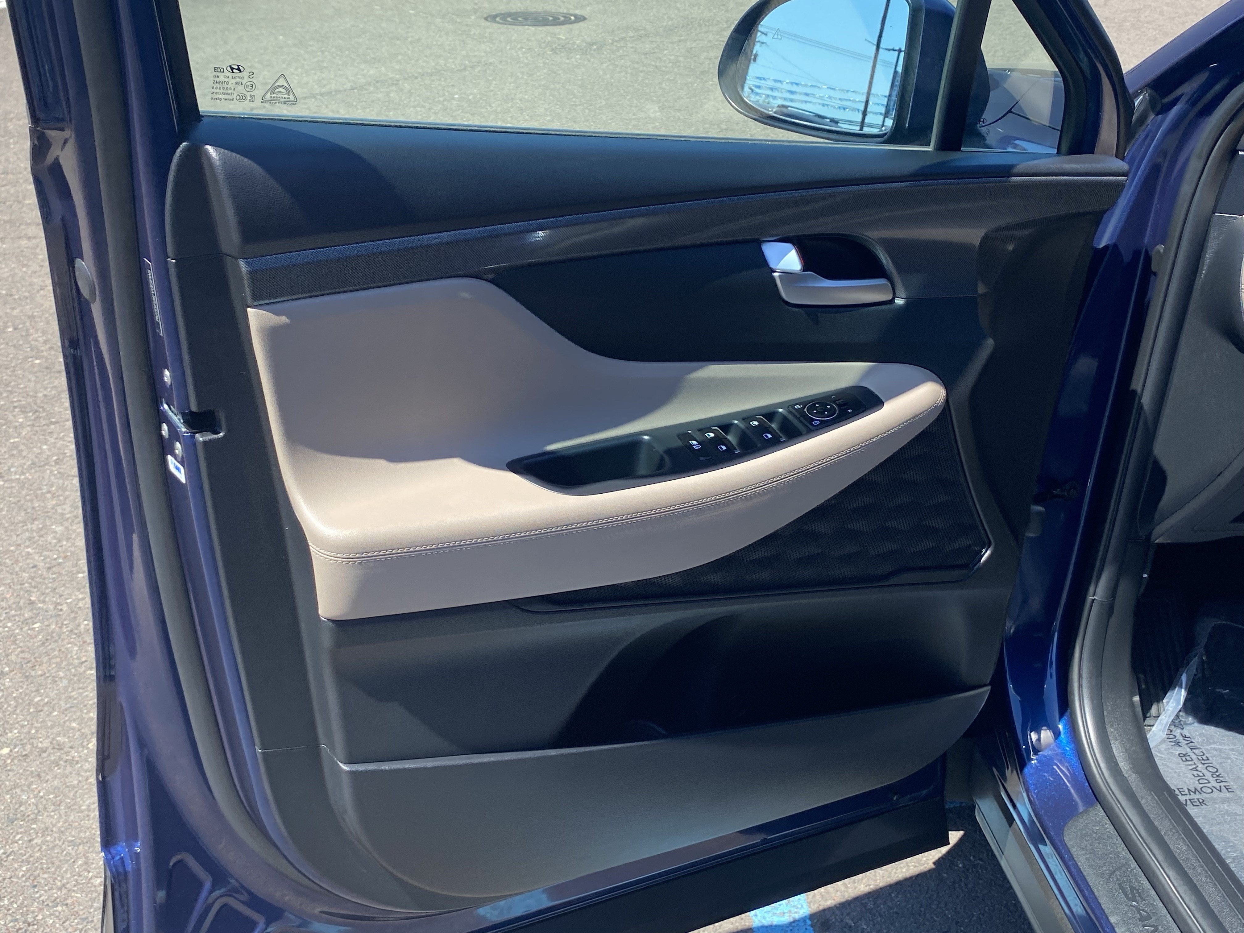 2023 Hyundai SANTA FE SE