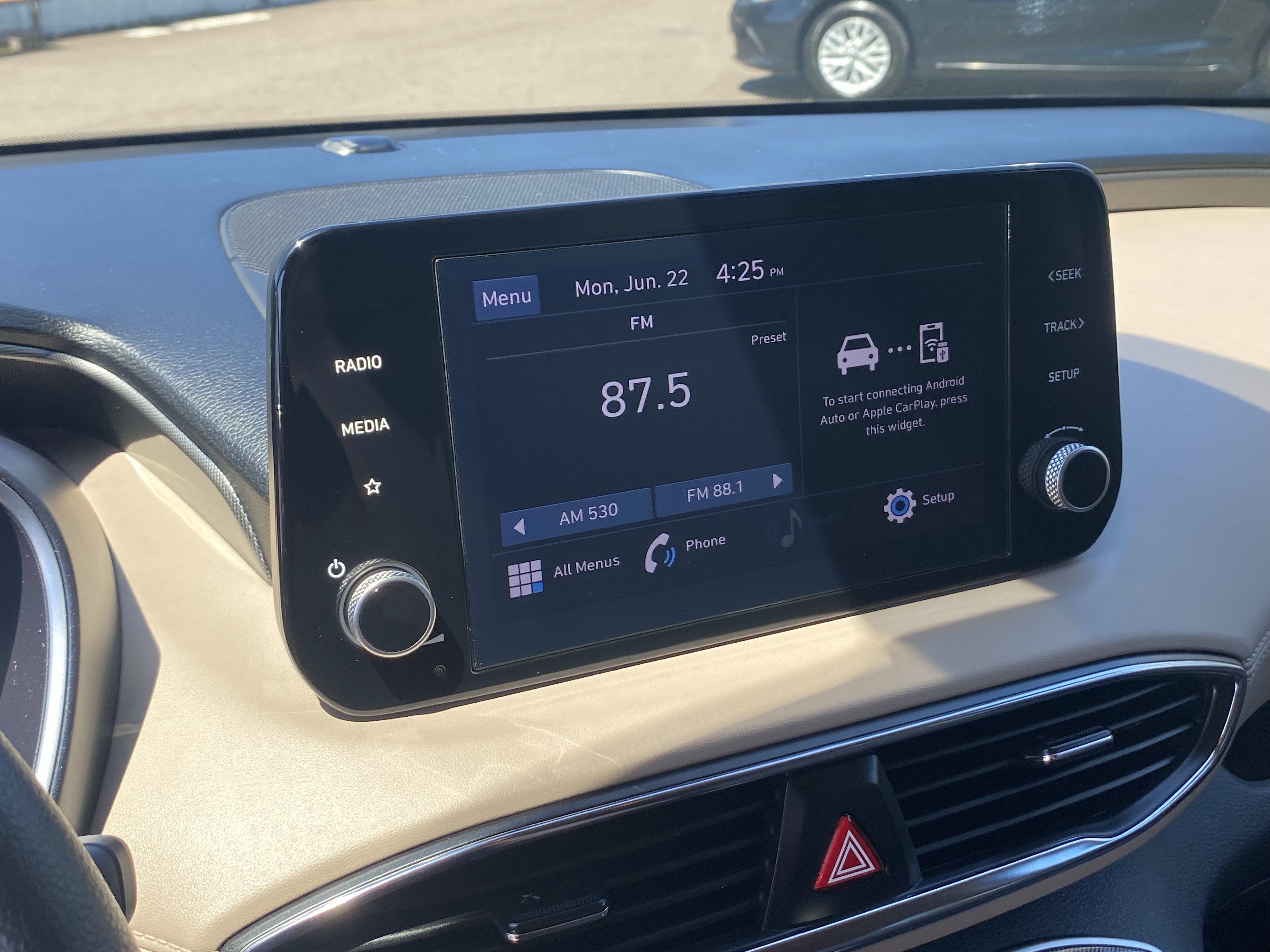 2023 Hyundai SANTA FE SE
