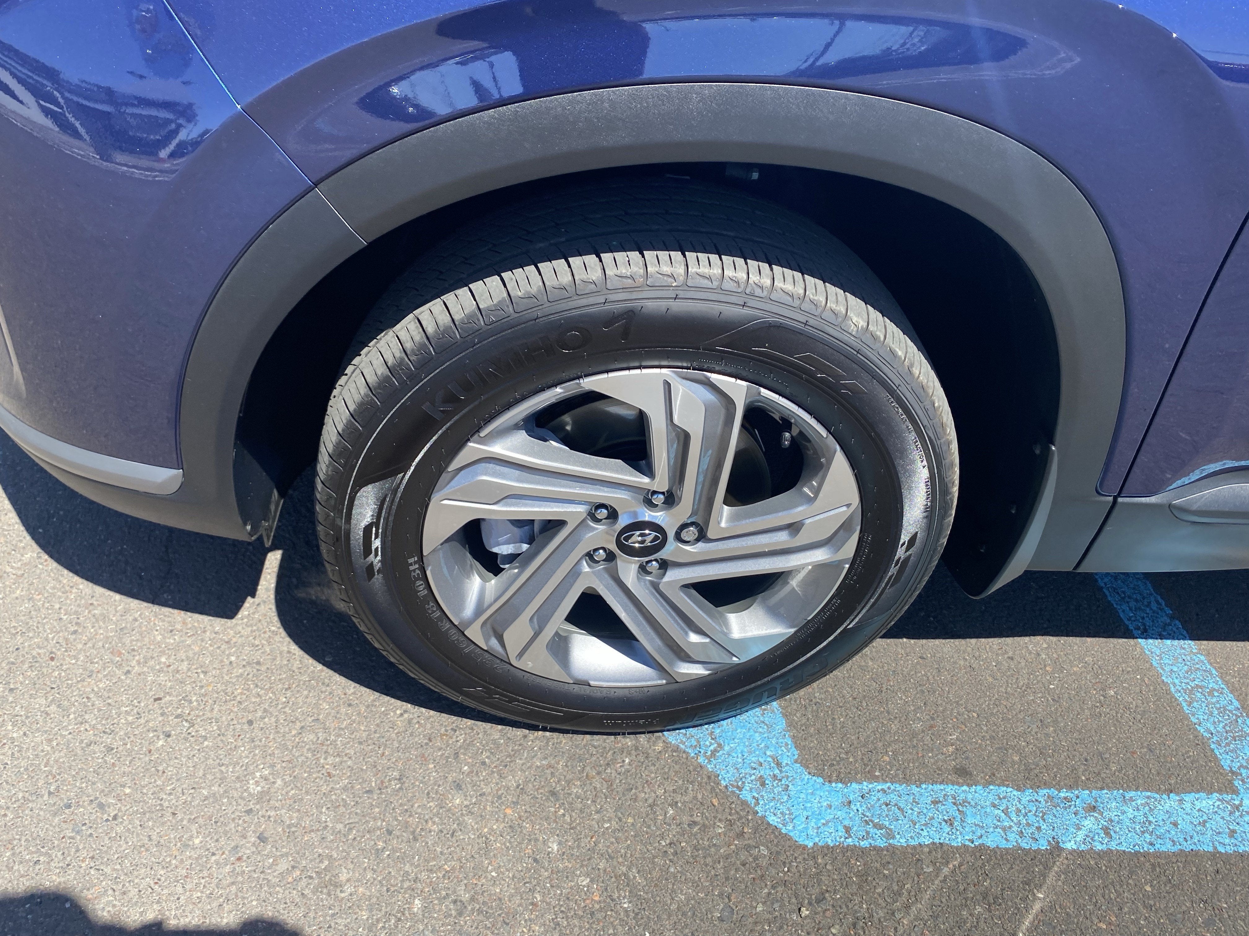 2023 Hyundai SANTA FE SE