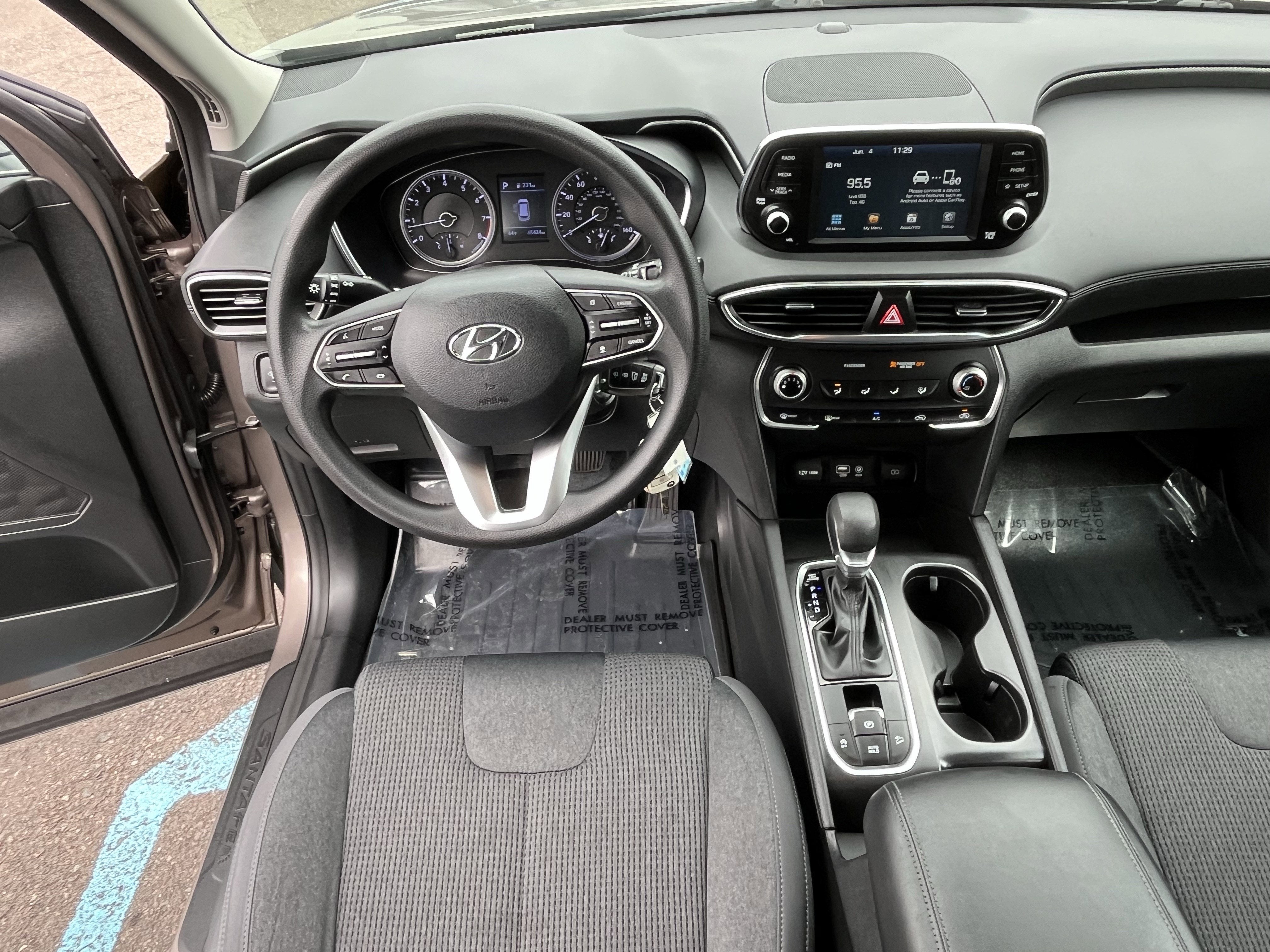 2019 Hyundai SANTA FE SE