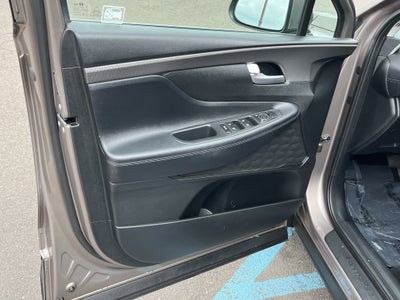 2019 Hyundai SANTA FE SE