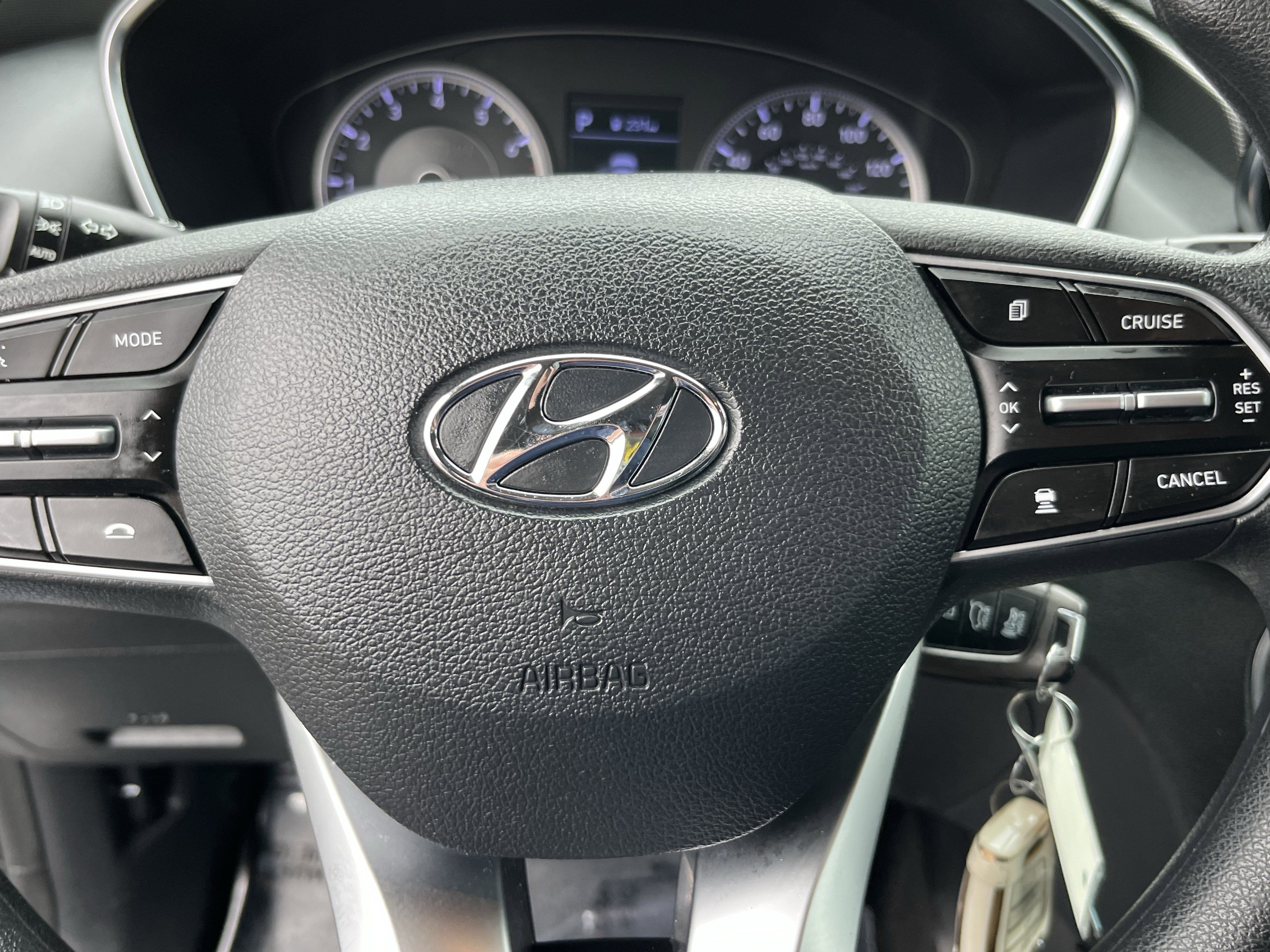 2019 Hyundai SANTA FE SE