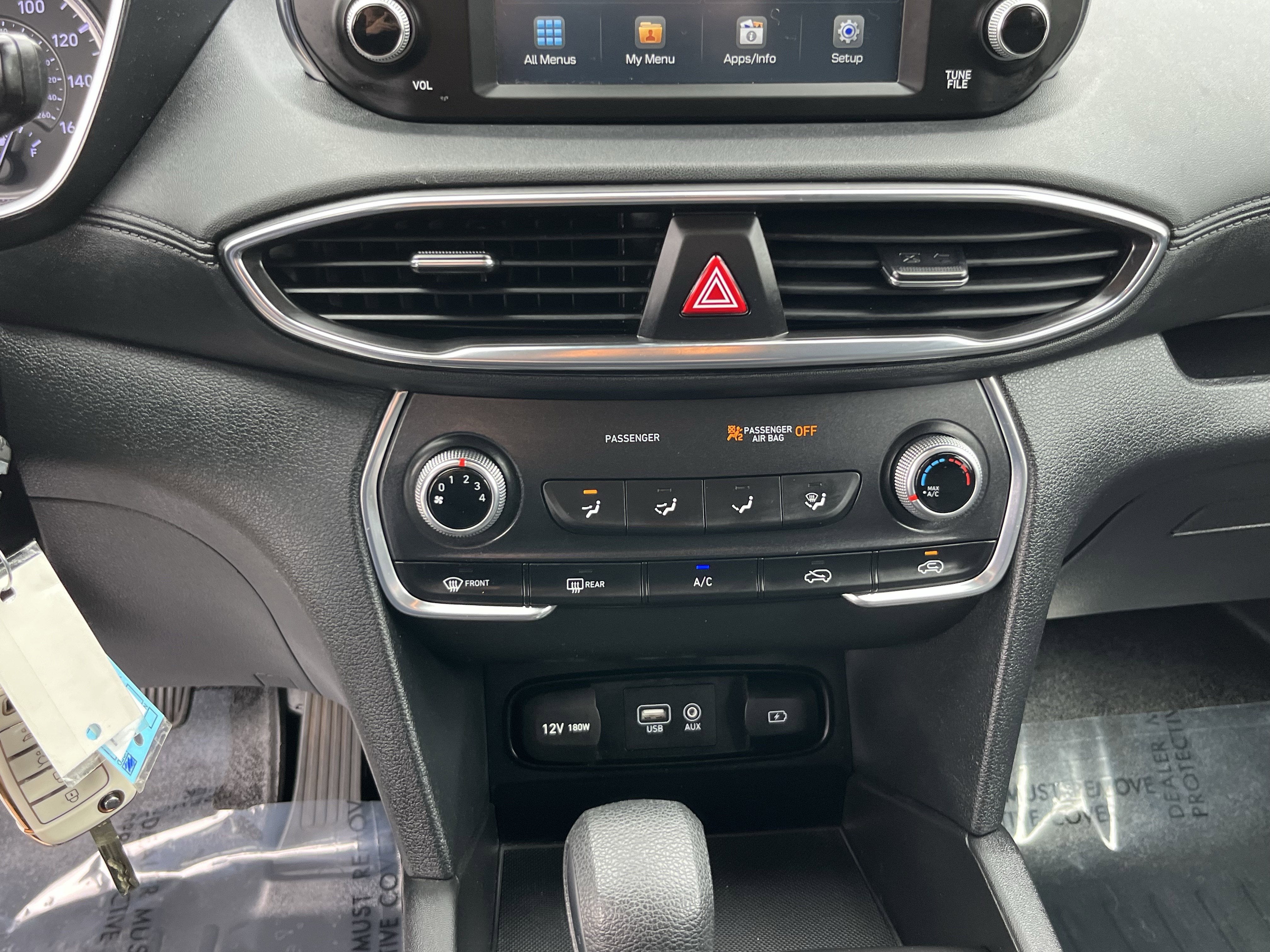 2019 Hyundai SANTA FE SE