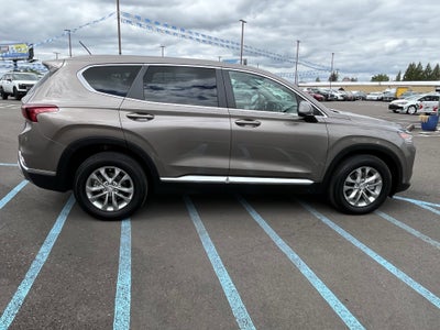 2019 Hyundai SANTA FE SE