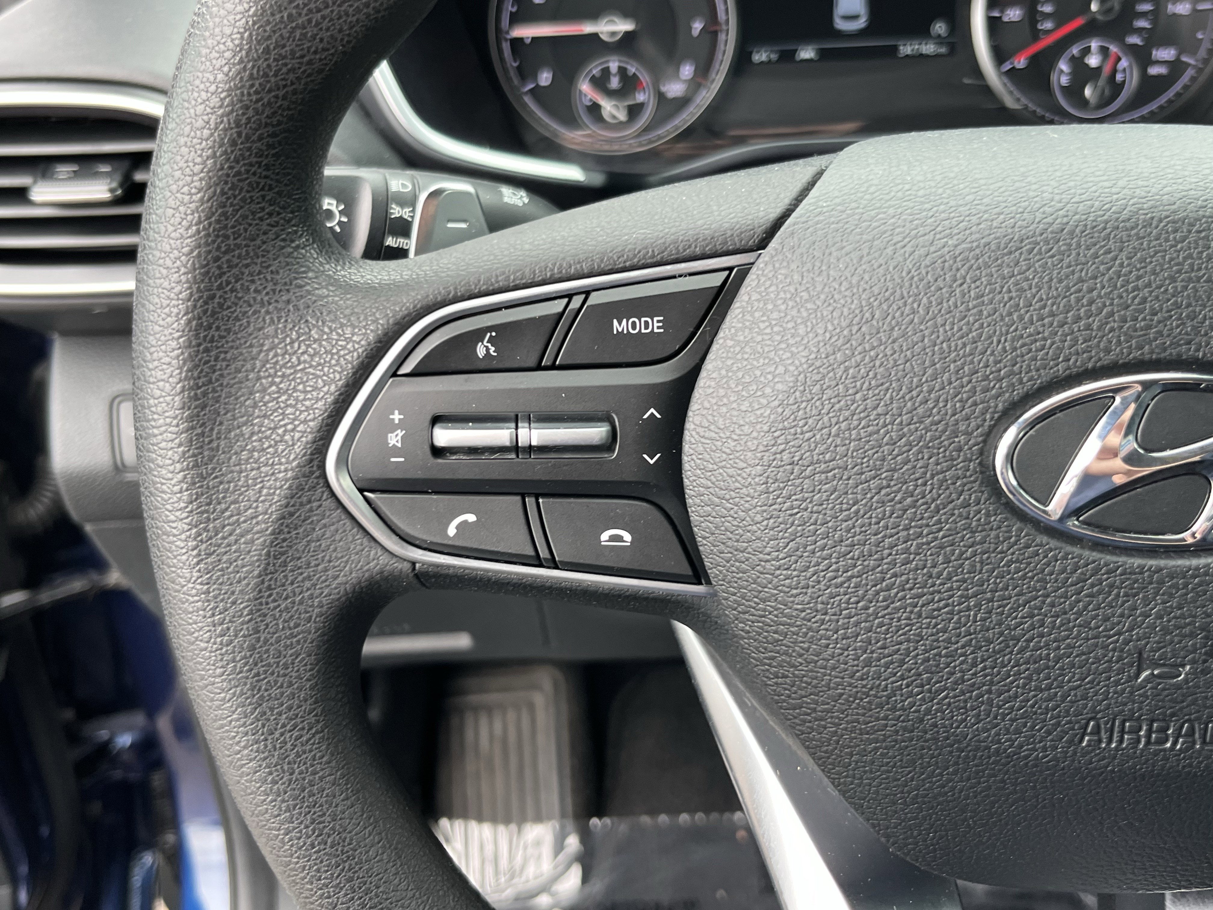 2021 Hyundai SANTA FE SEL
