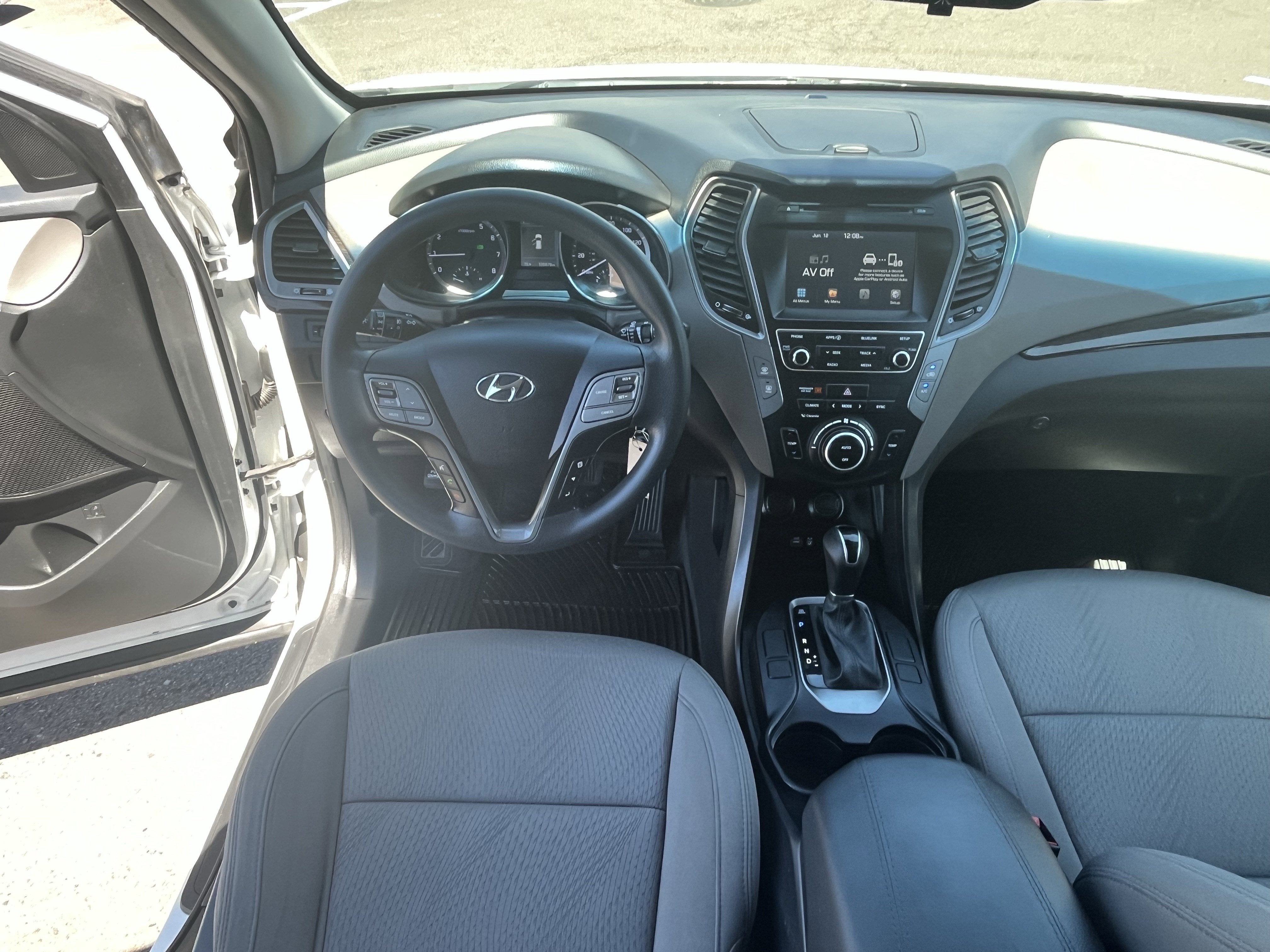 2017 Hyundai SANTA FE SPORT 2.4L