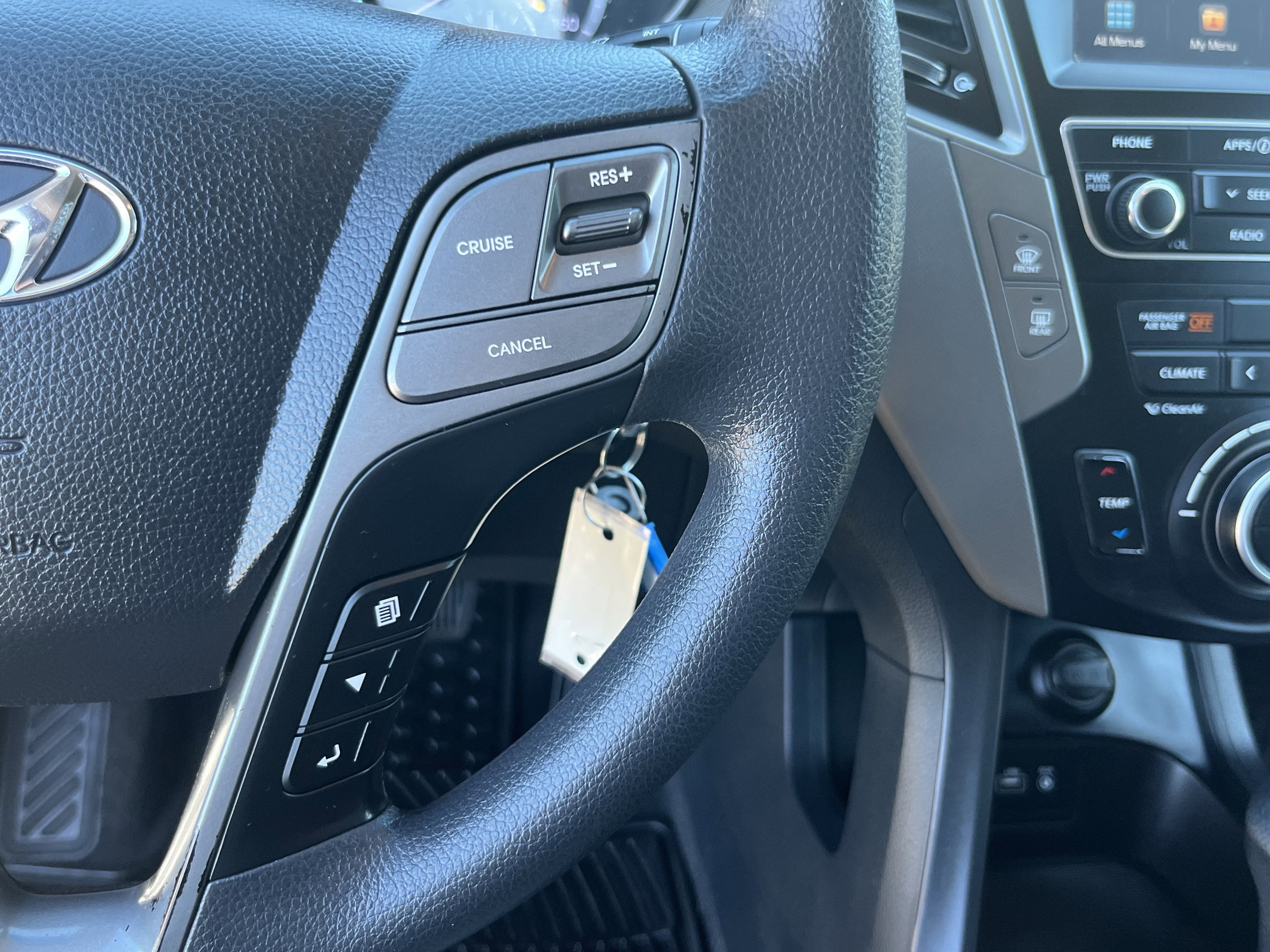 2017 Hyundai SANTA FE SPORT 2.4L