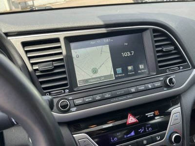 2017 Hyundai ELANTRA Limited