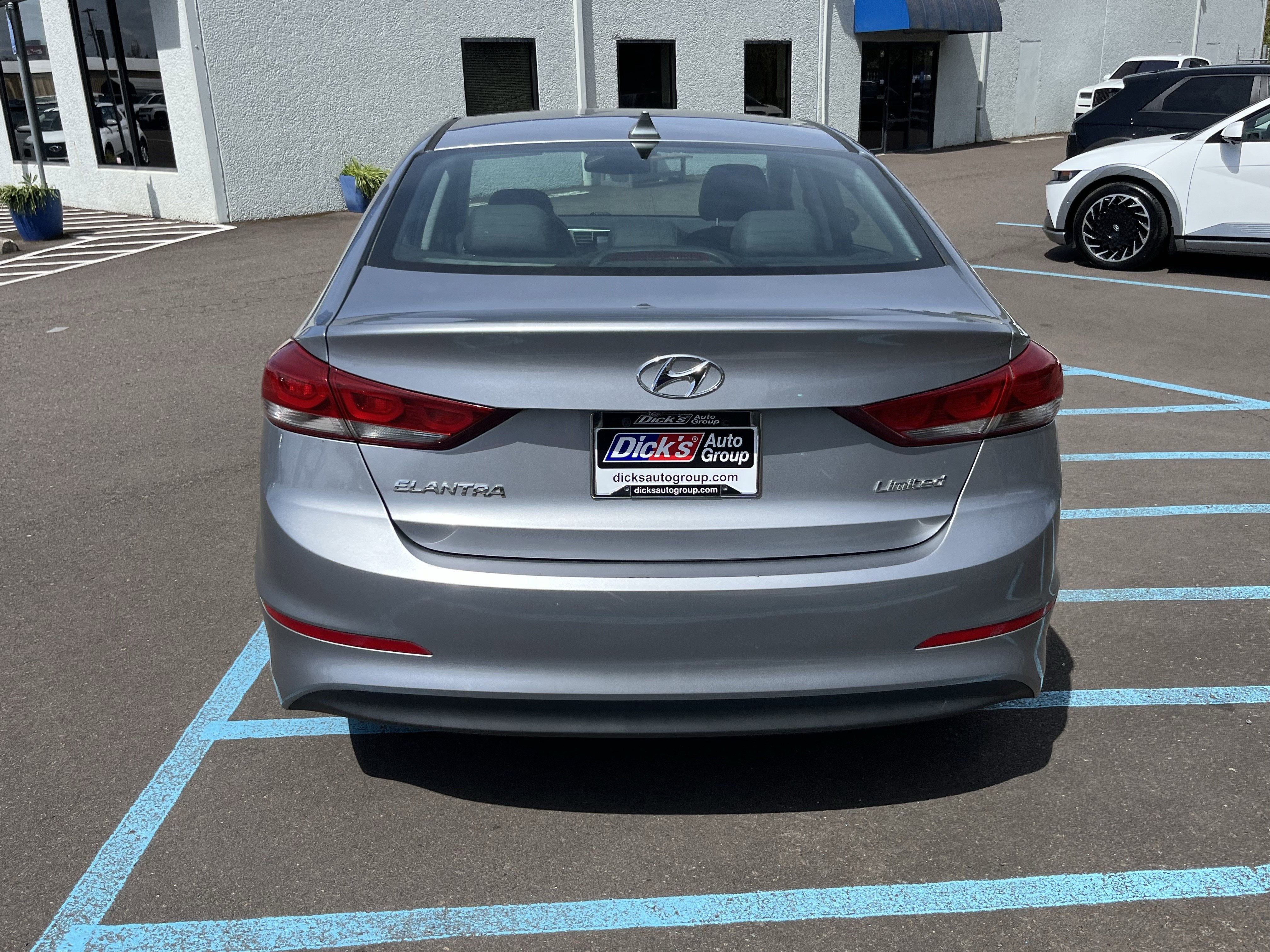 2017 Hyundai ELANTRA Limited