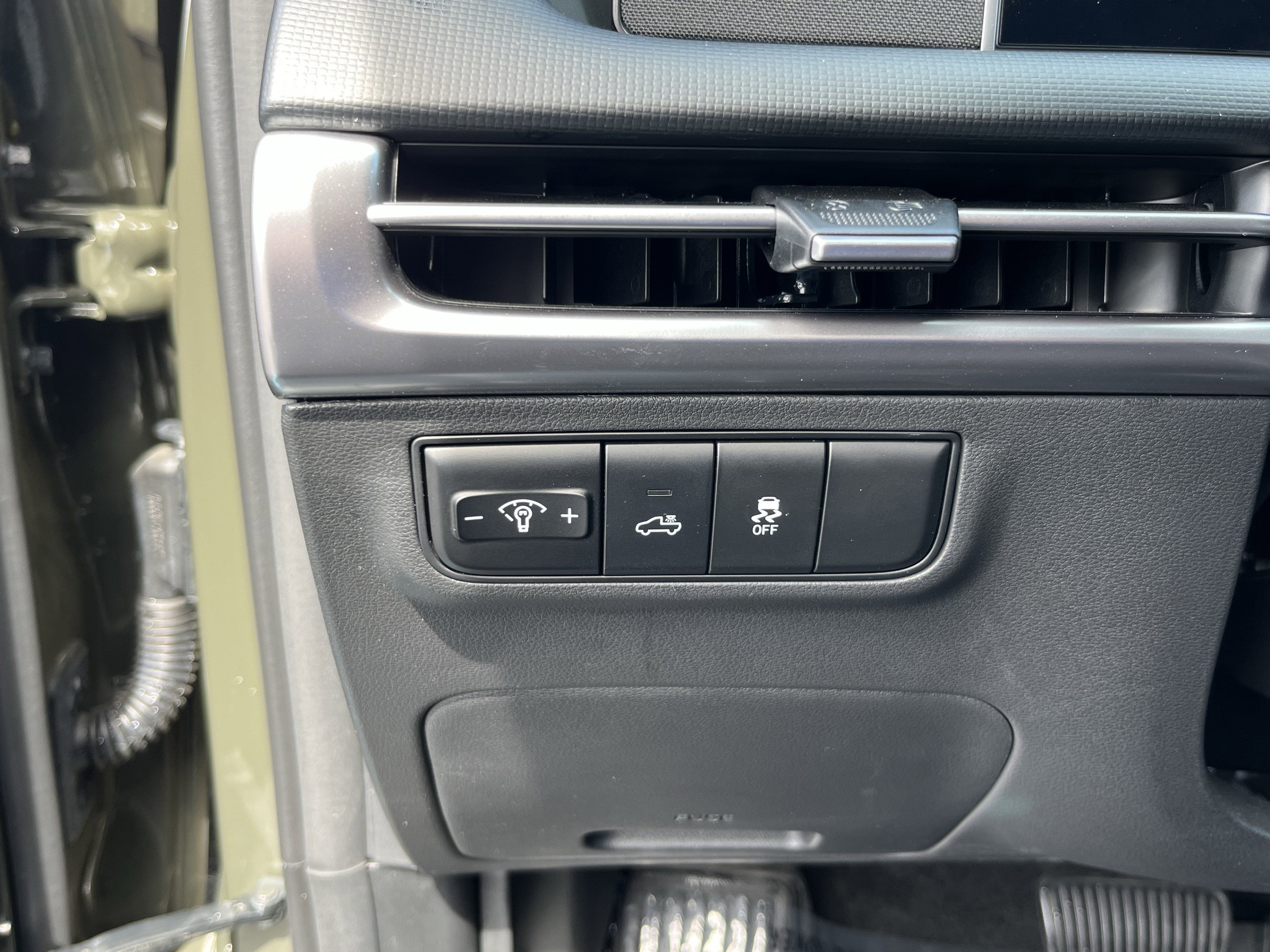 2025 Hyundai SANTA CRUZ SE