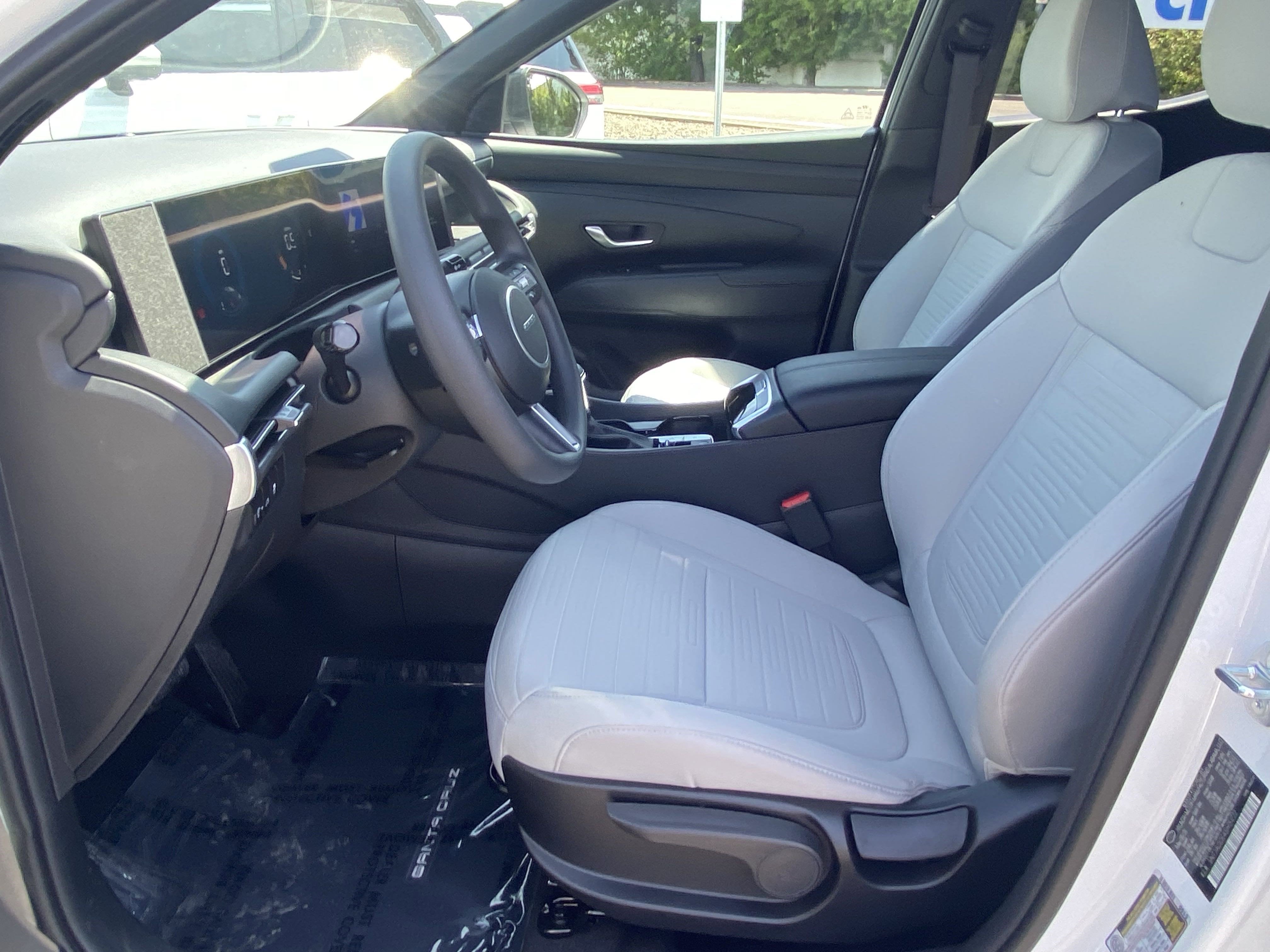 2025 Hyundai SANTA CRUZ SE