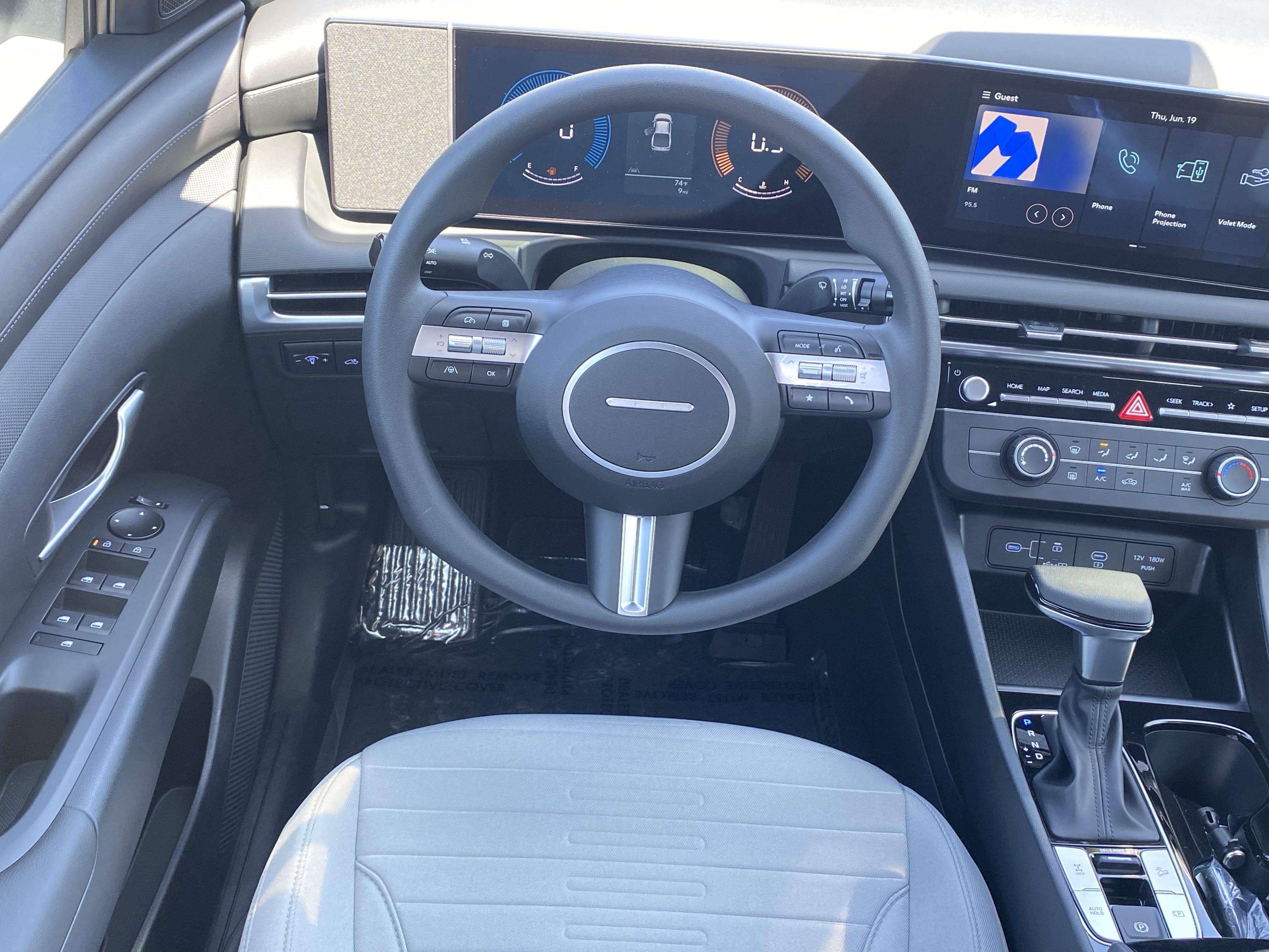 2025 Hyundai SANTA CRUZ SE