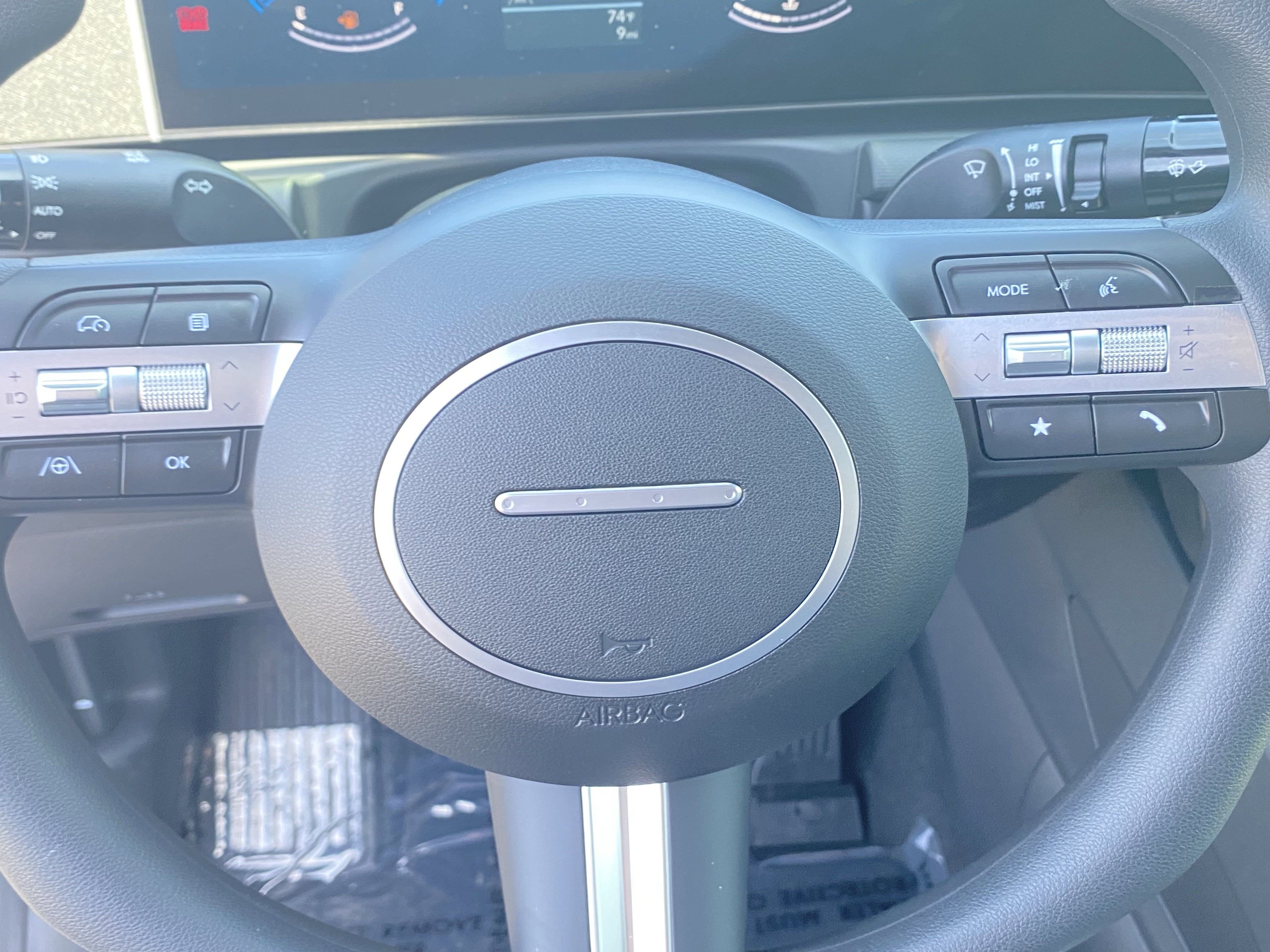 2025 Hyundai SANTA CRUZ SE