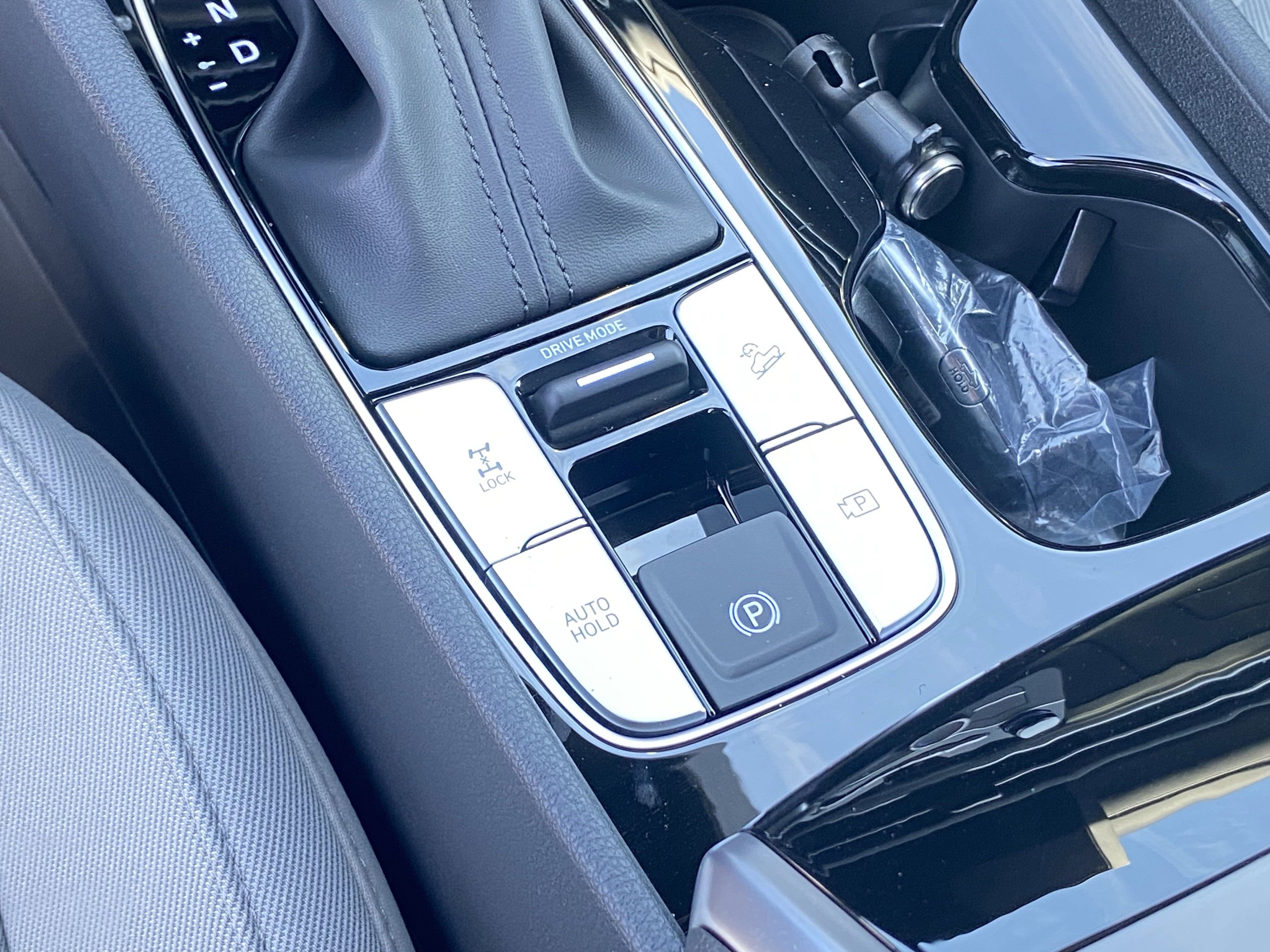 2025 Hyundai SANTA CRUZ SE