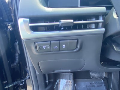 2025 Hyundai SANTA CRUZ SEL Activity