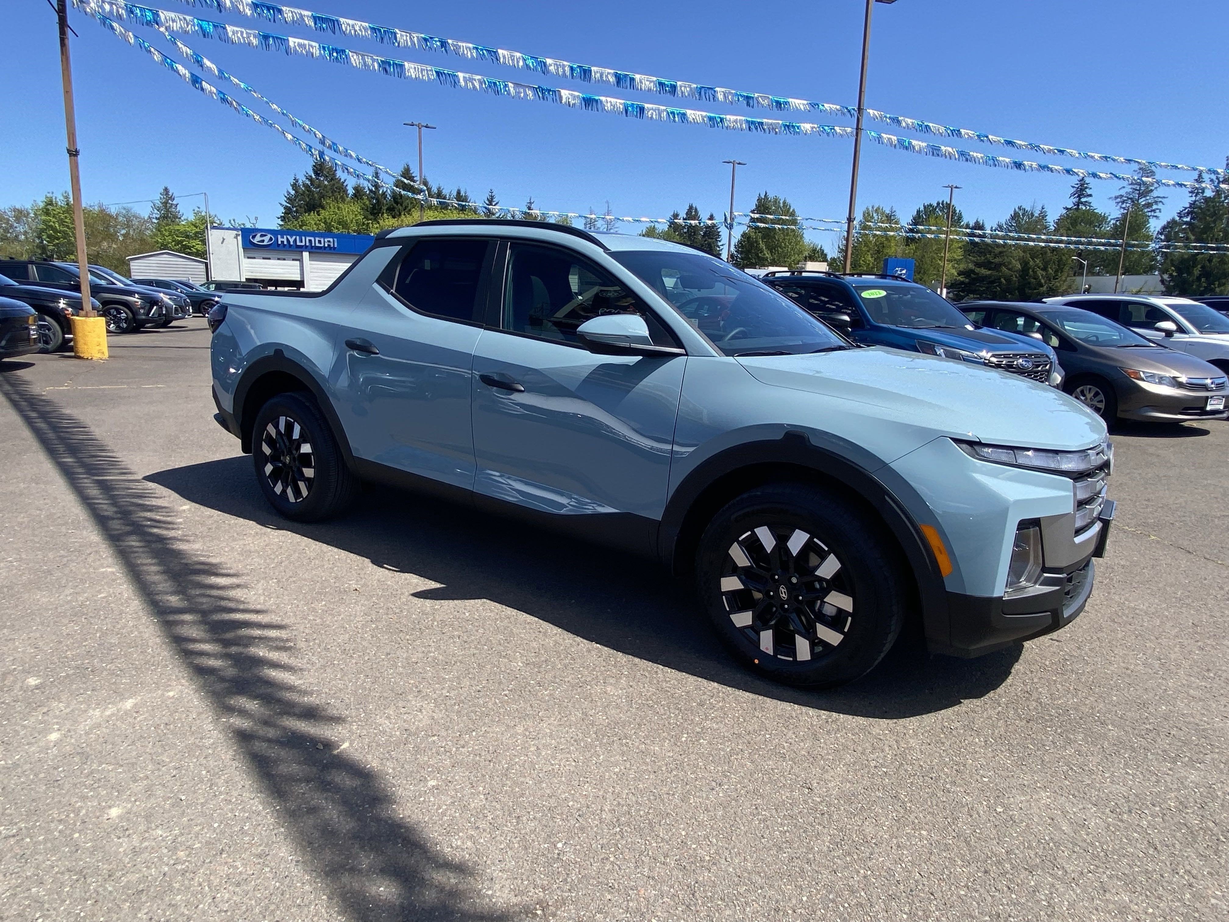 2025 Hyundai SANTA CRUZ SEL Activity