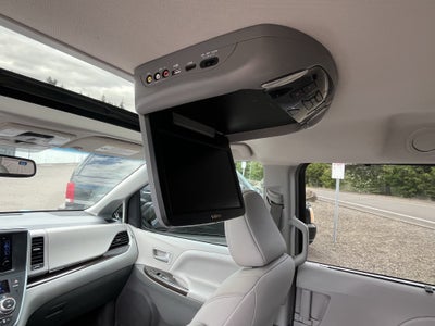 2017 Toyota Sienna XLE