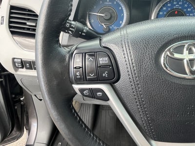 2017 Toyota Sienna XLE