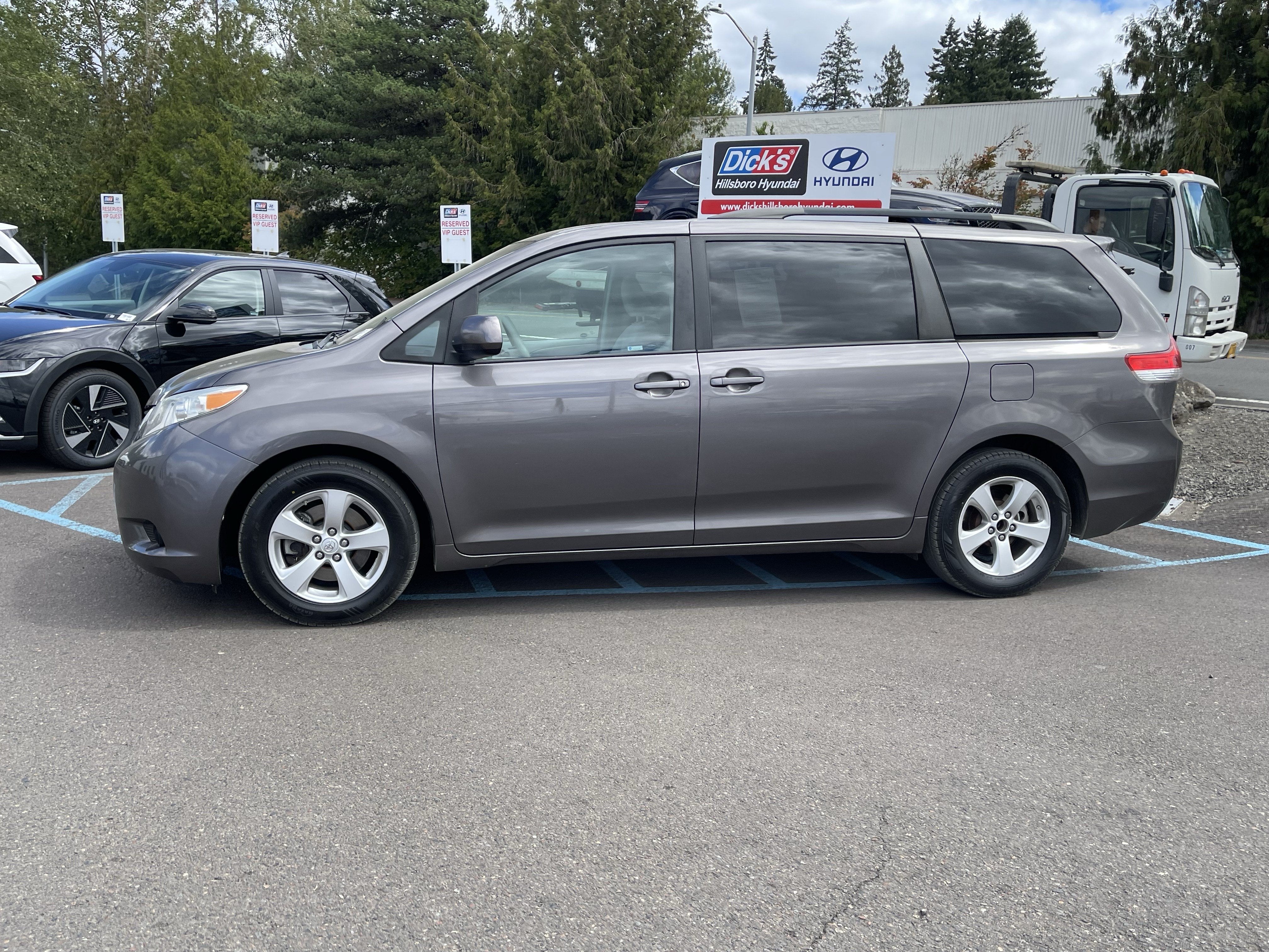 Used 2013 Toyota Sienna LE with VIN 5TDKK3DC1DS397746 for sale in Hillsboro, OR