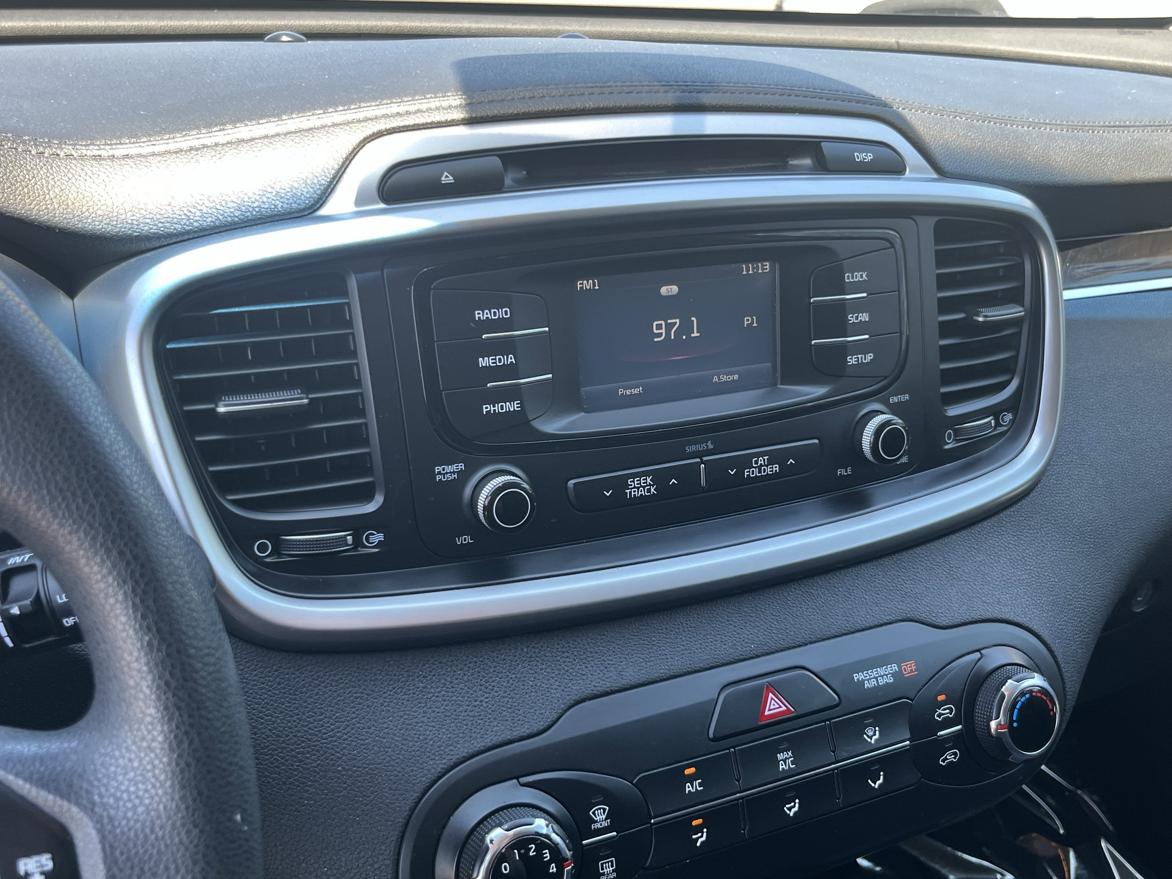 2016 Kia Sorento LX