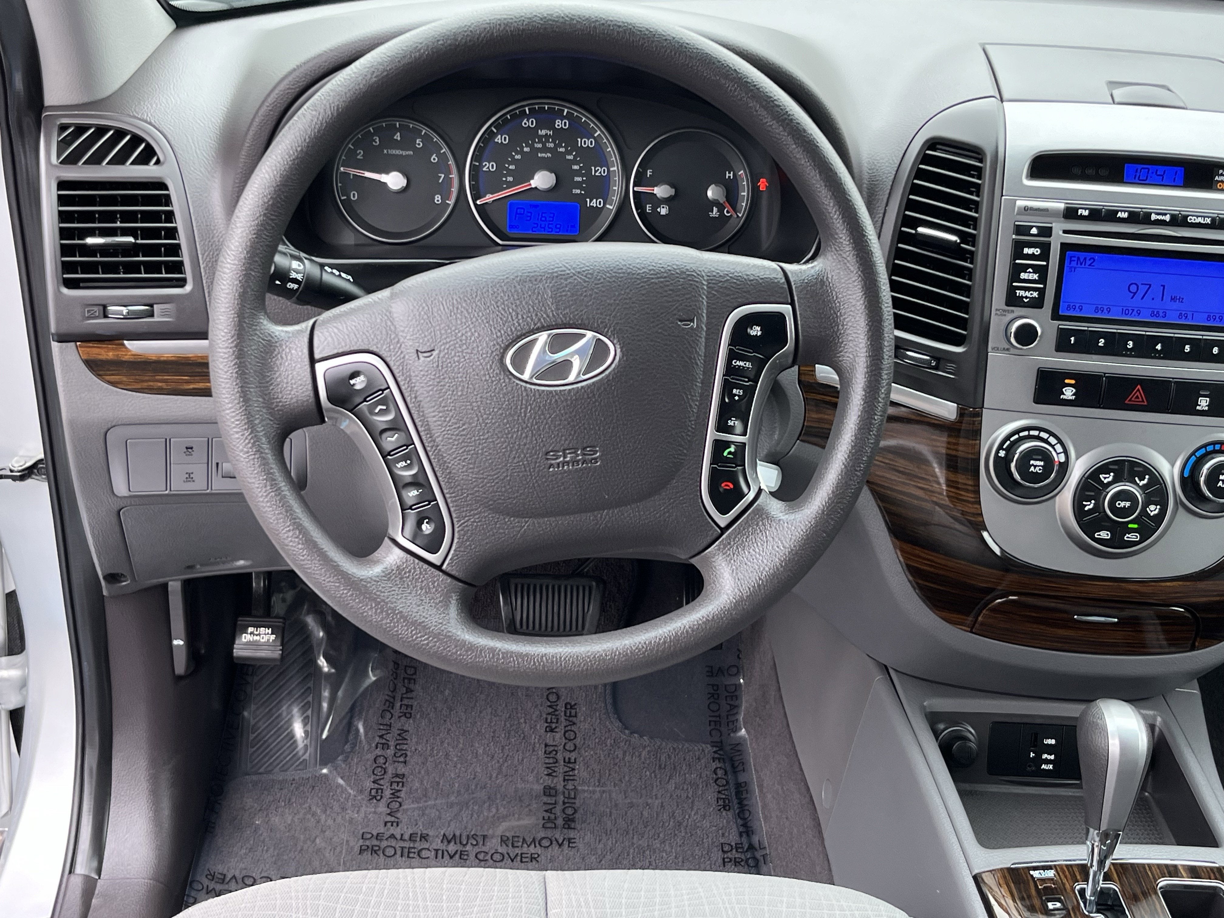 2011 Hyundai SANTA FE GLS