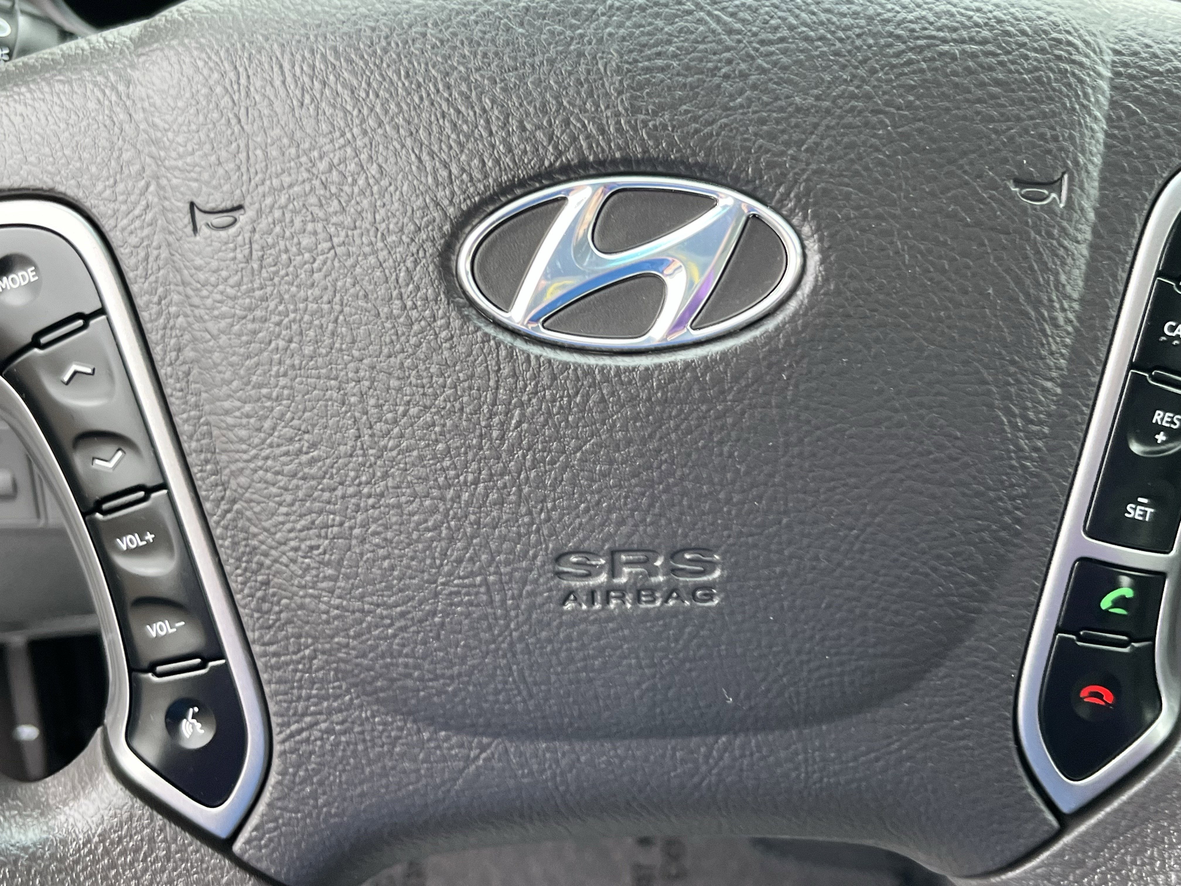 2011 Hyundai SANTA FE GLS