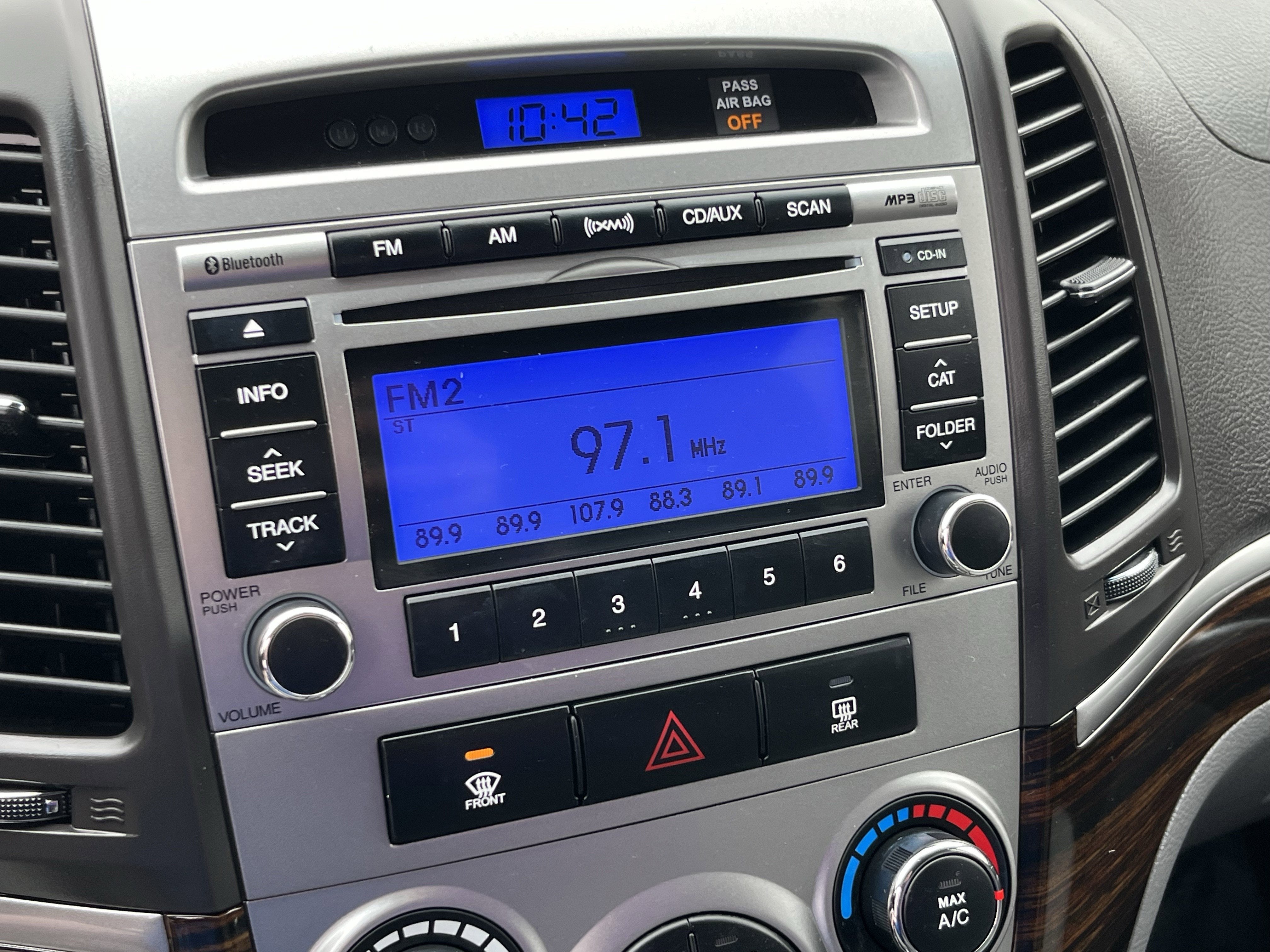 2011 Hyundai SANTA FE GLS