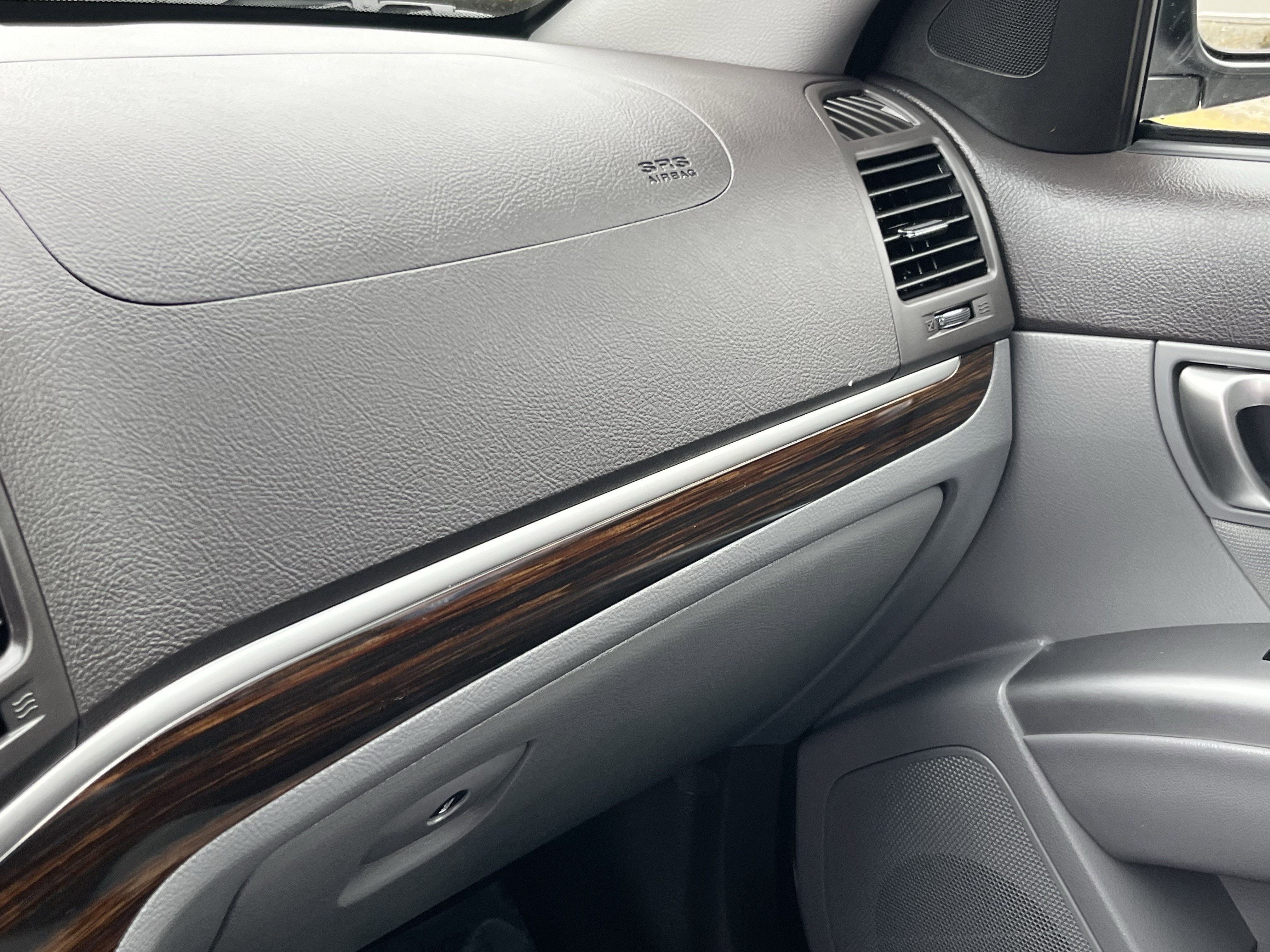 2011 Hyundai SANTA FE GLS