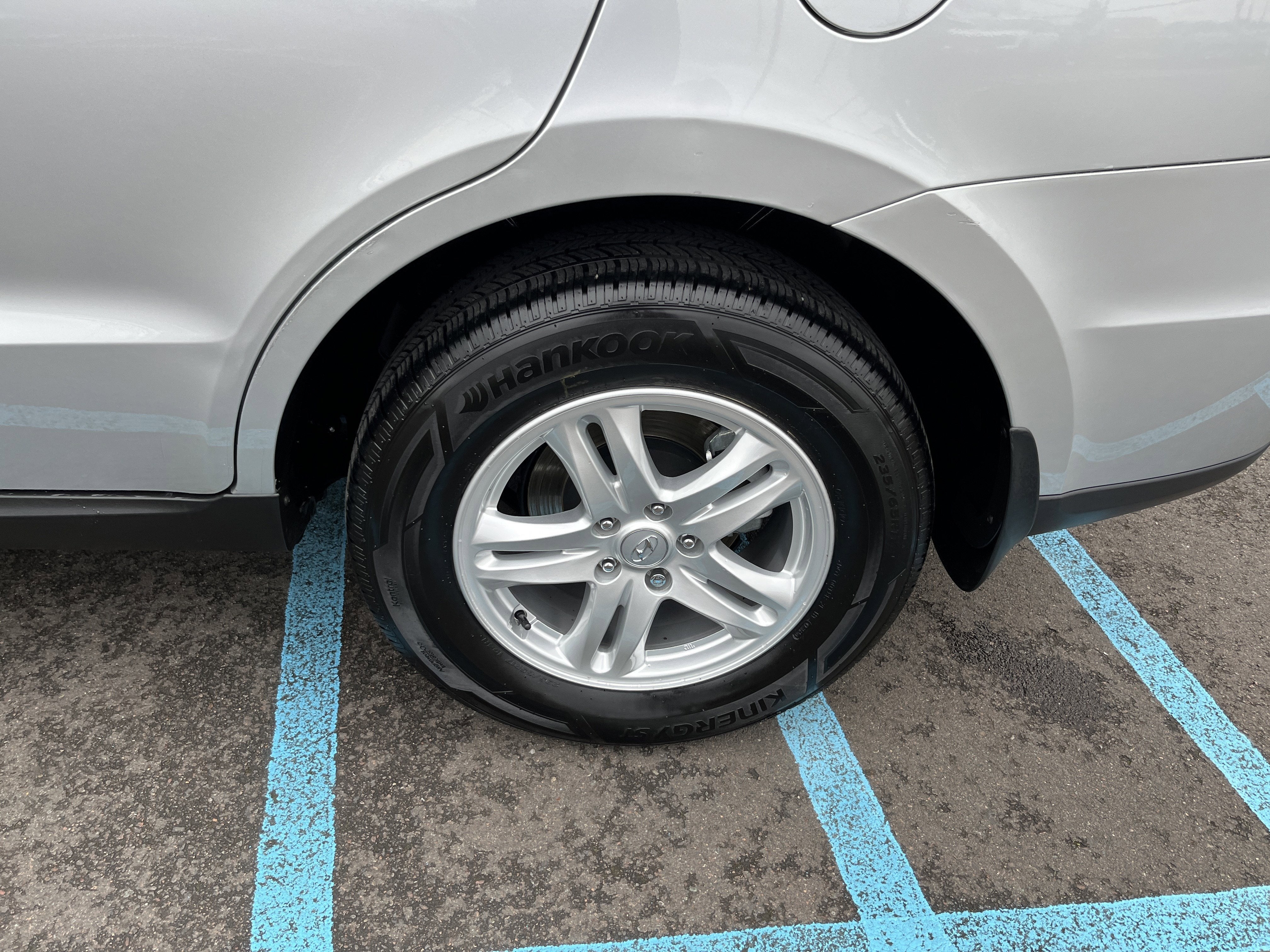 2011 Hyundai SANTA FE GLS