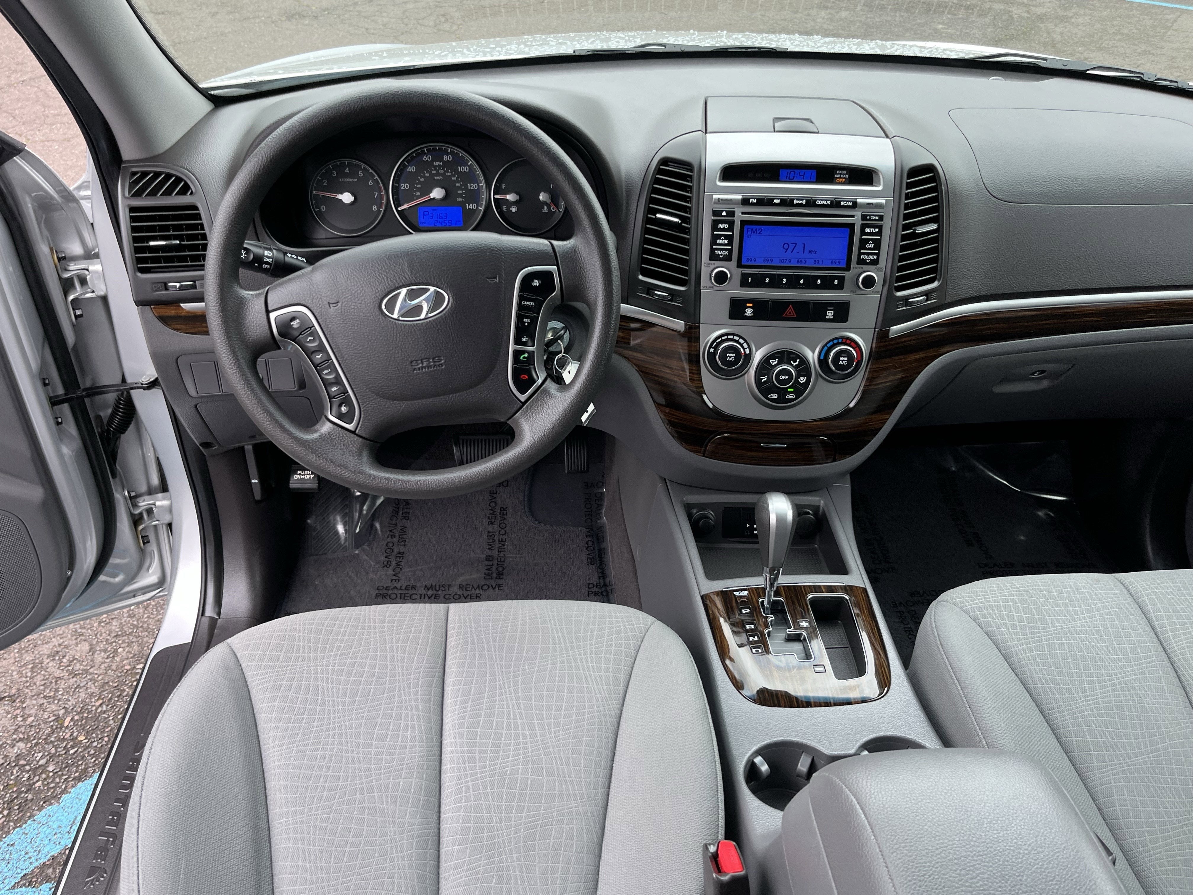 2011 Hyundai SANTA FE GLS