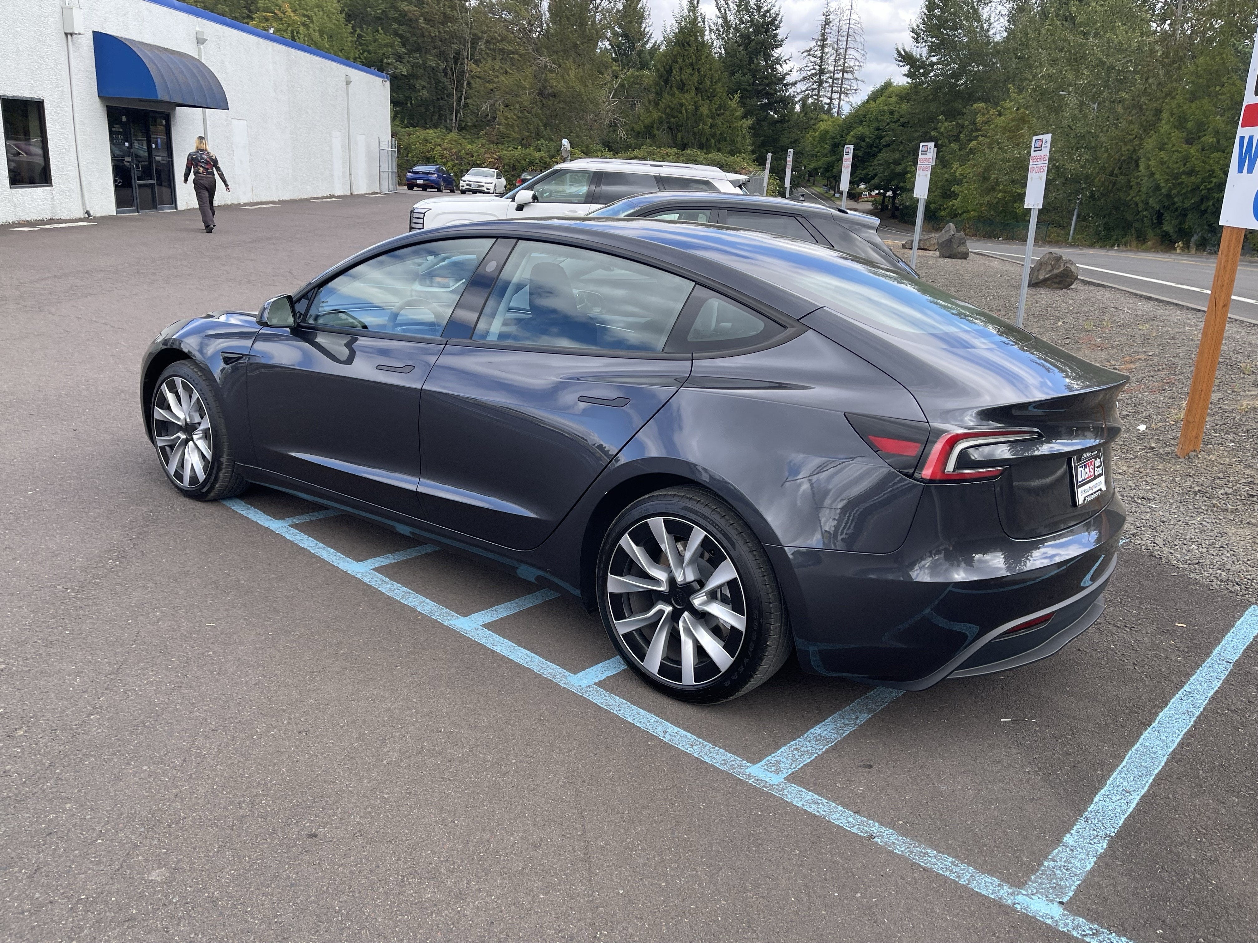 2025 Tesla Model 3 Long Range