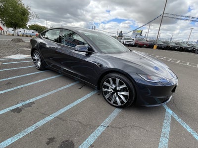 2025 Tesla Model 3 Long Range