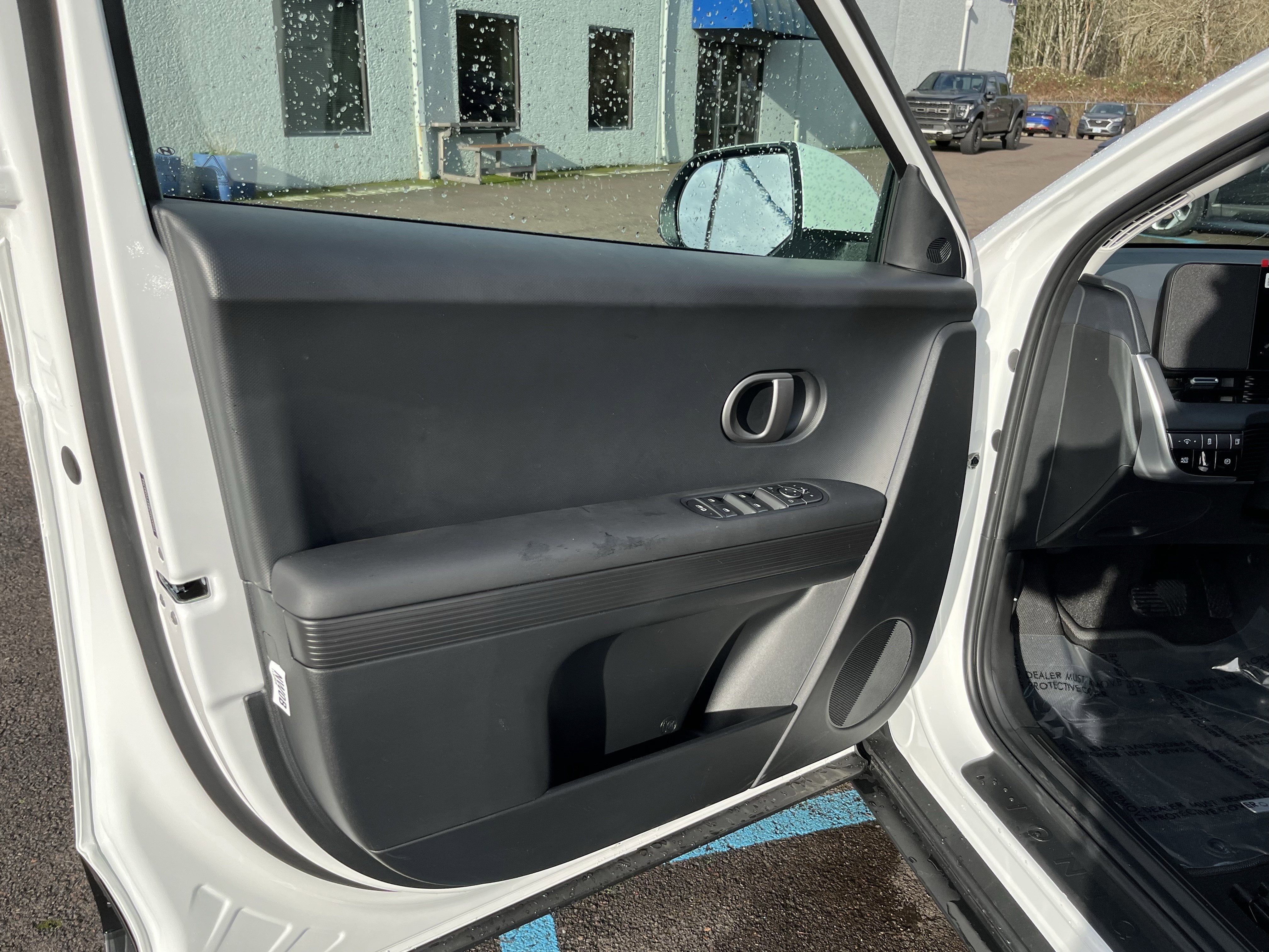 2026 Hyundai IONIQ 5 SE Standard Range