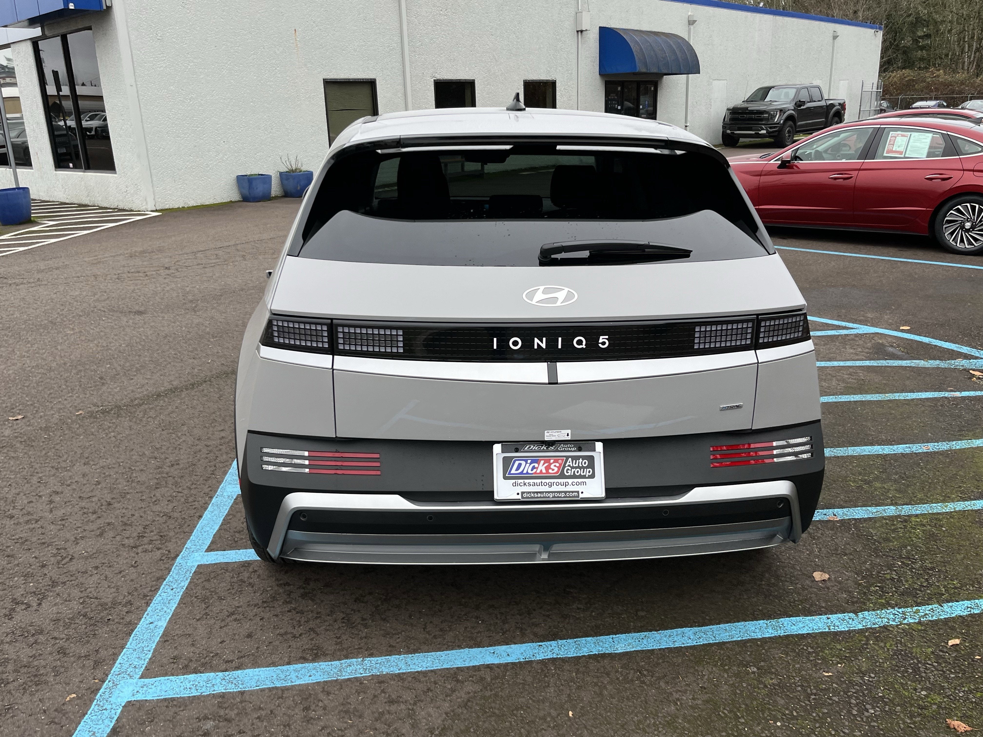 2026 Hyundai IONIQ 5 SE