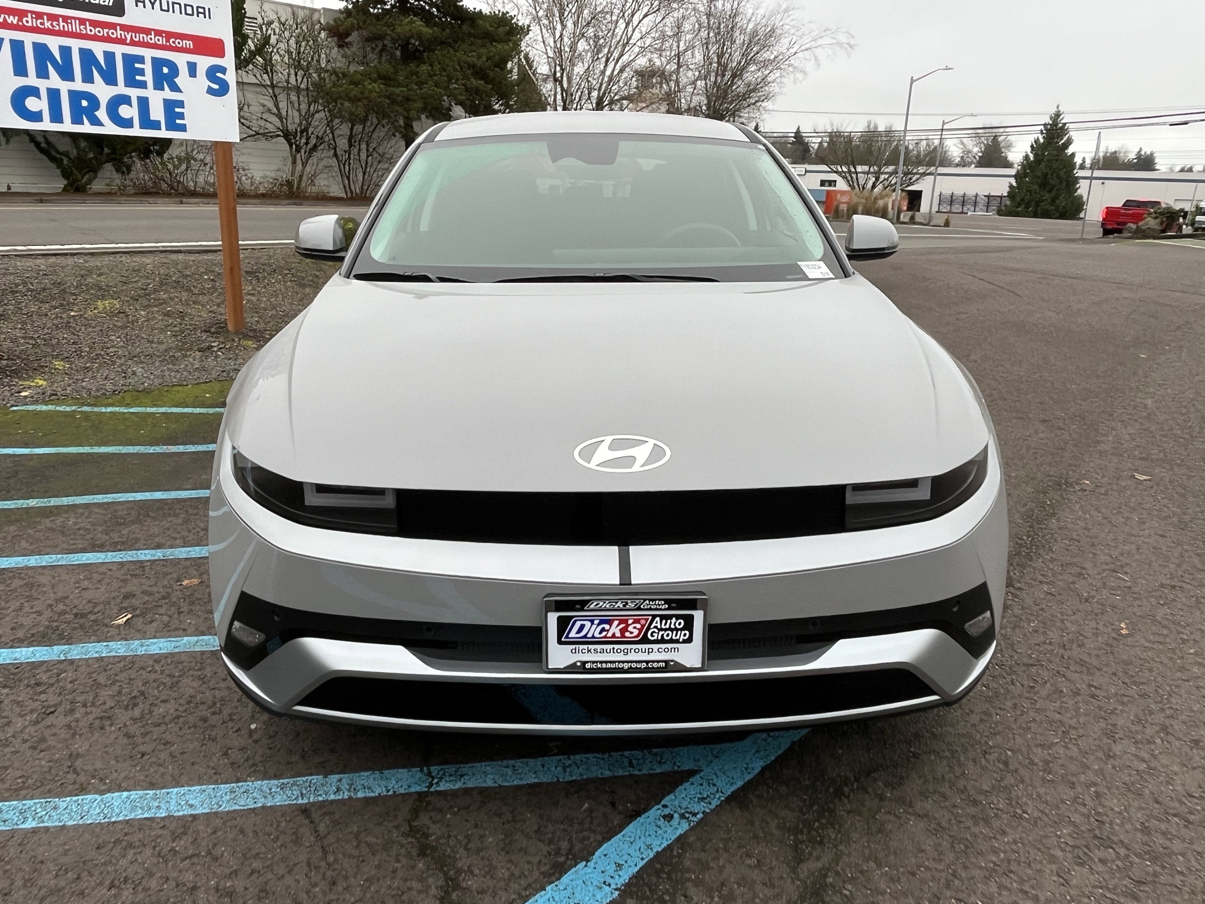 2026 Hyundai IONIQ 5 SE