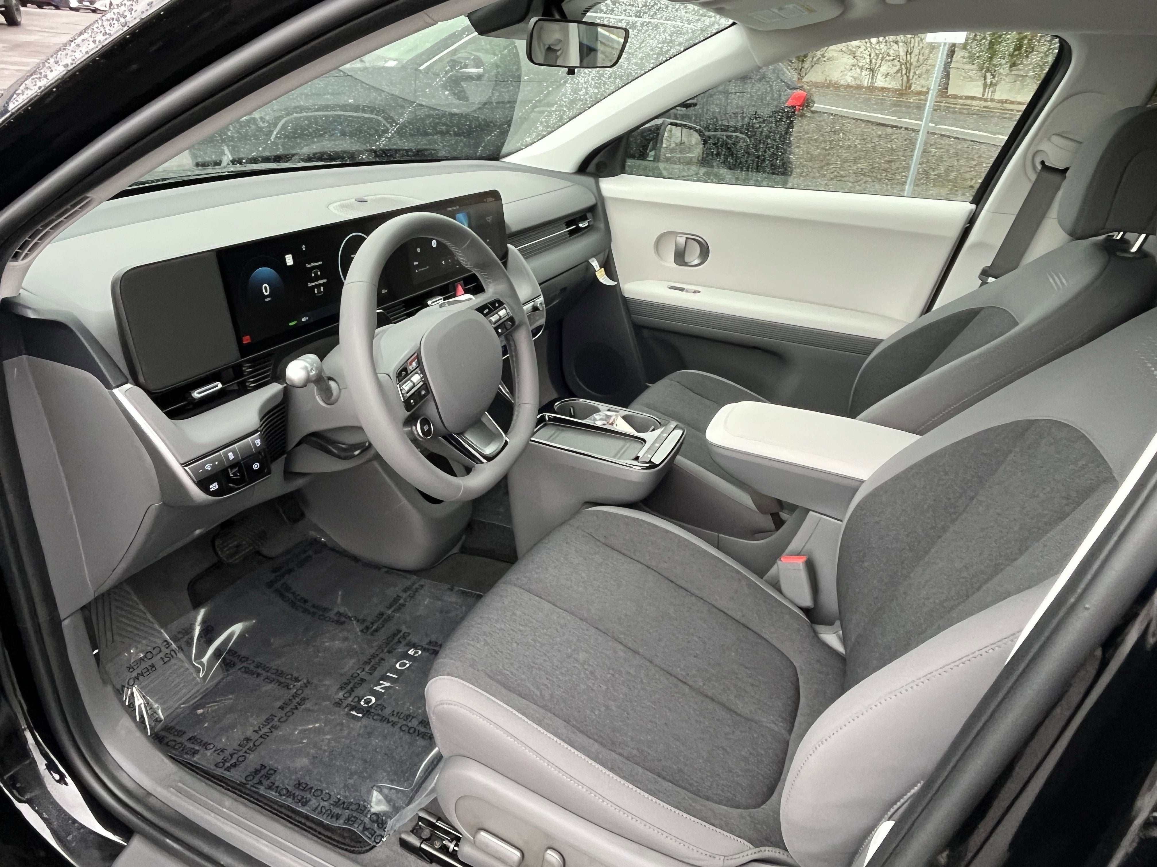 2026 Hyundai IONIQ 5 SE