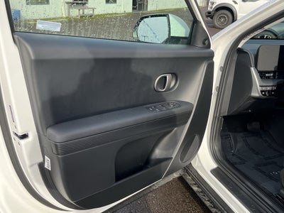 2026 Hyundai IONIQ 5 SE