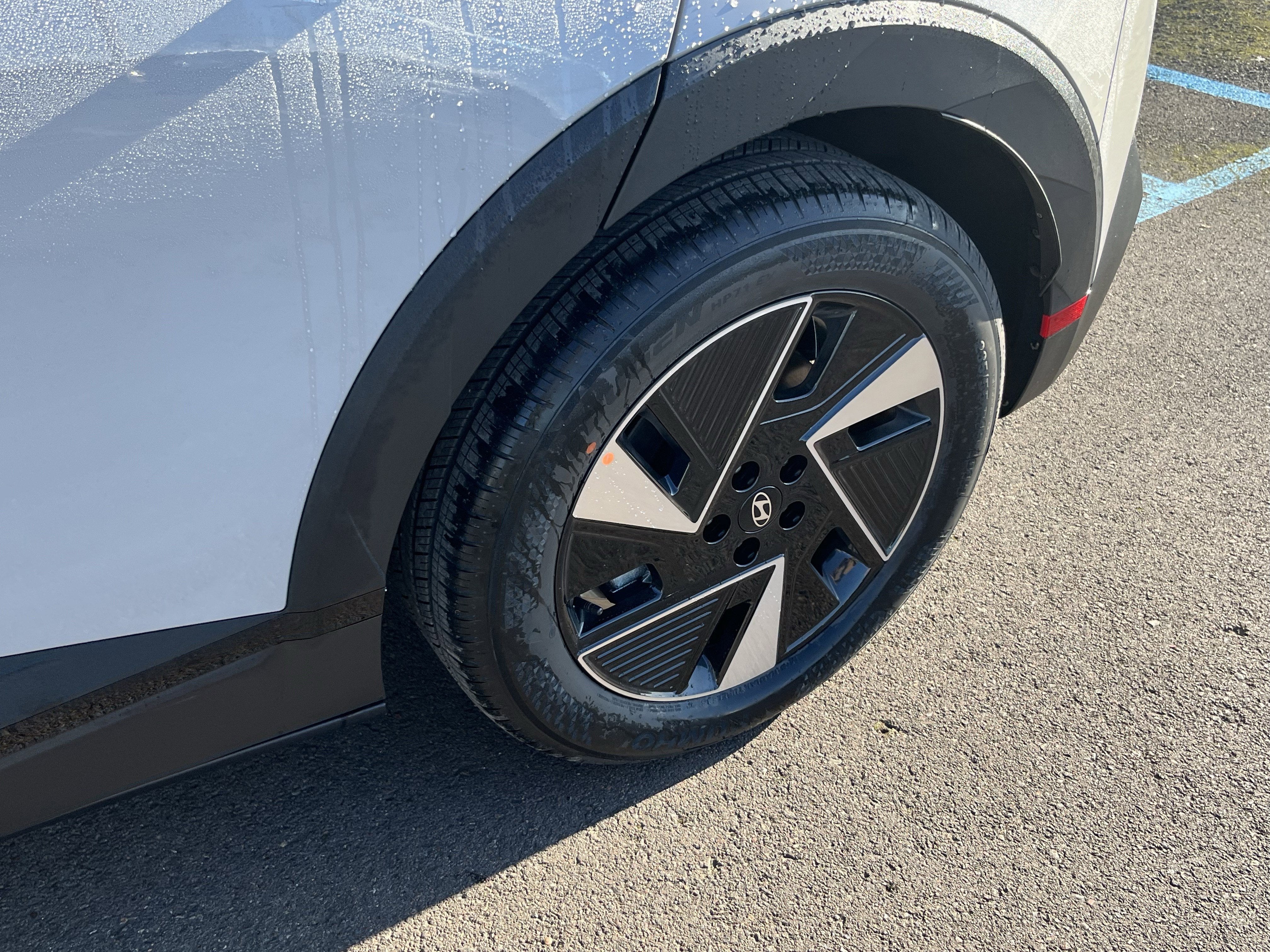 2026 Hyundai IONIQ 5 SE