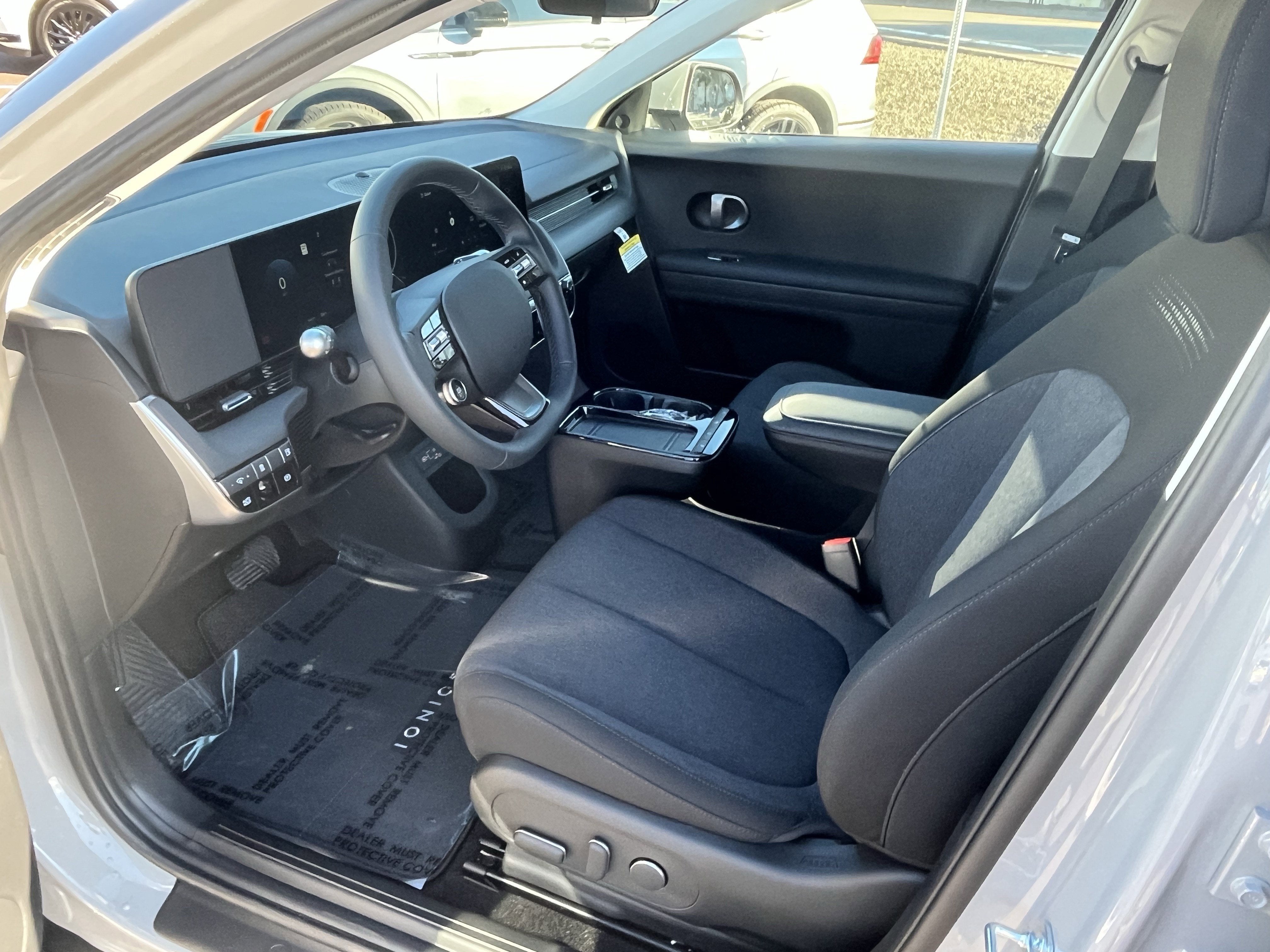 2026 Hyundai IONIQ 5 SE