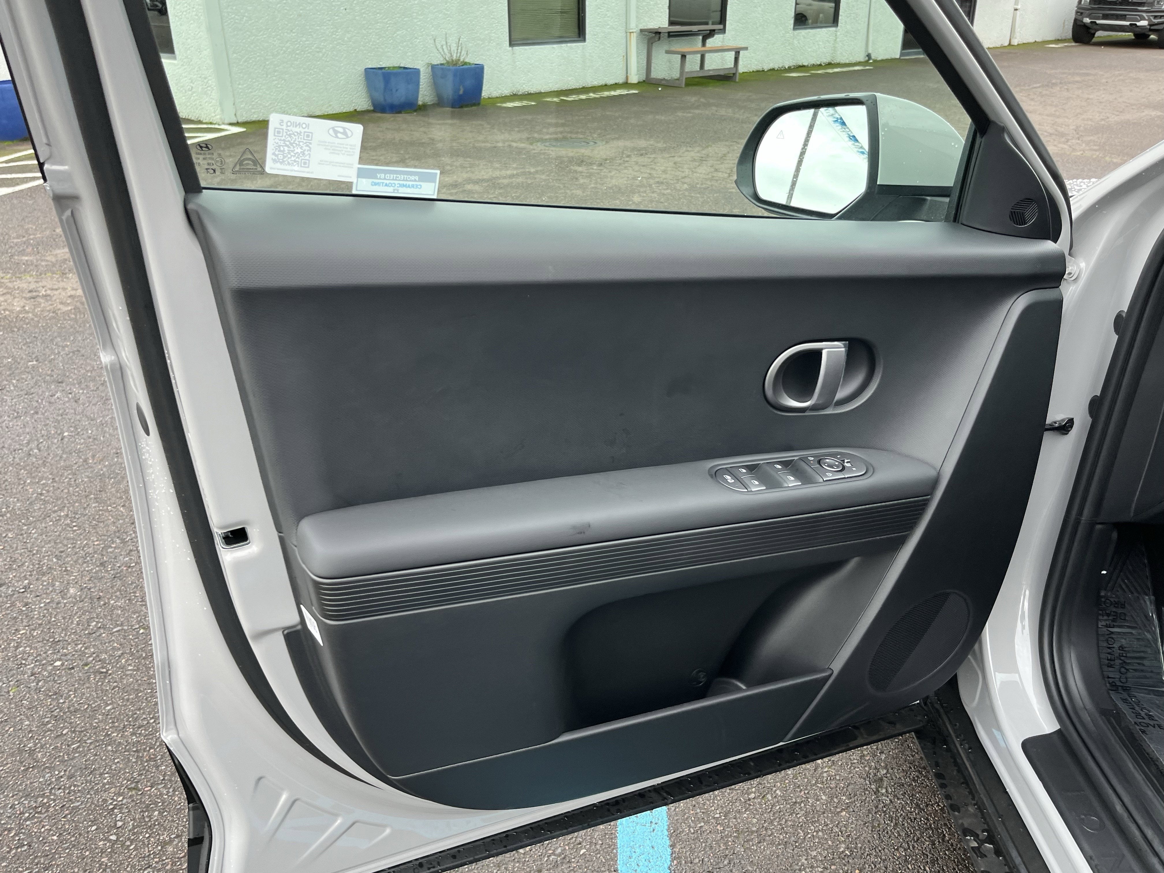 2026 Hyundai IONIQ 5 SE