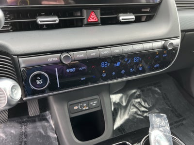 2026 Hyundai IONIQ 5 SE