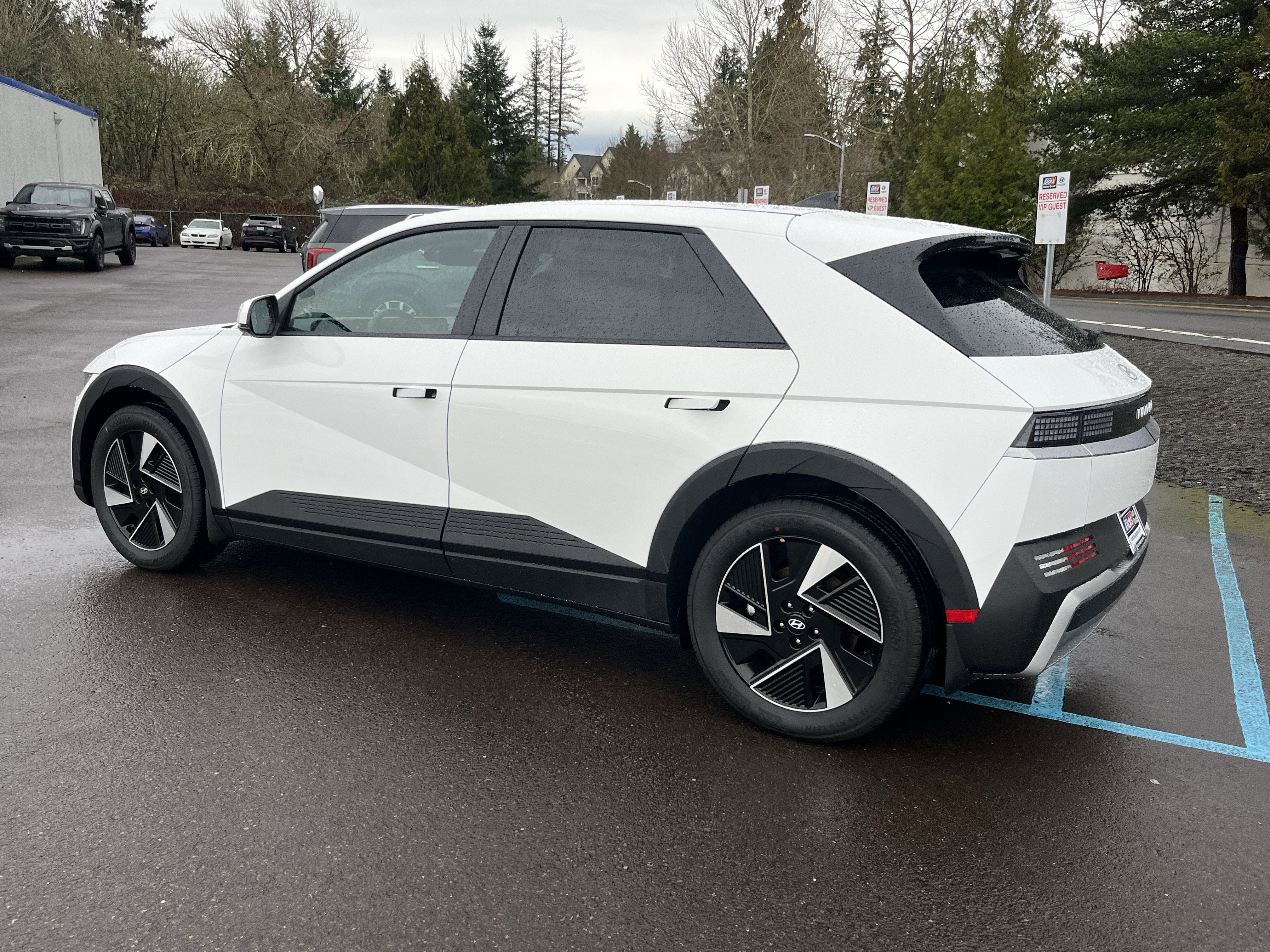 2026 Hyundai IONIQ 5 SEL