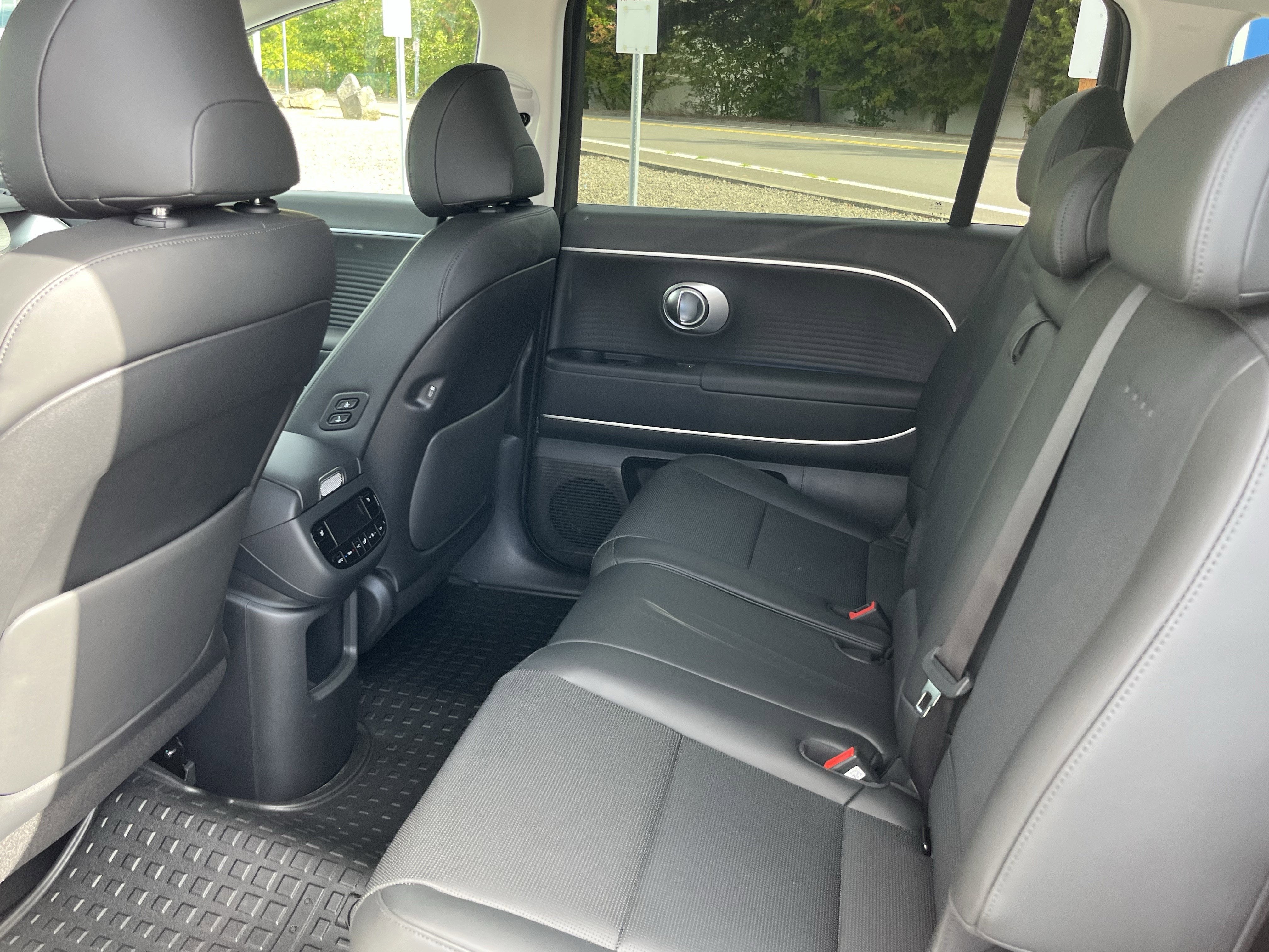 2026 Hyundai IONIQ 9 SEL