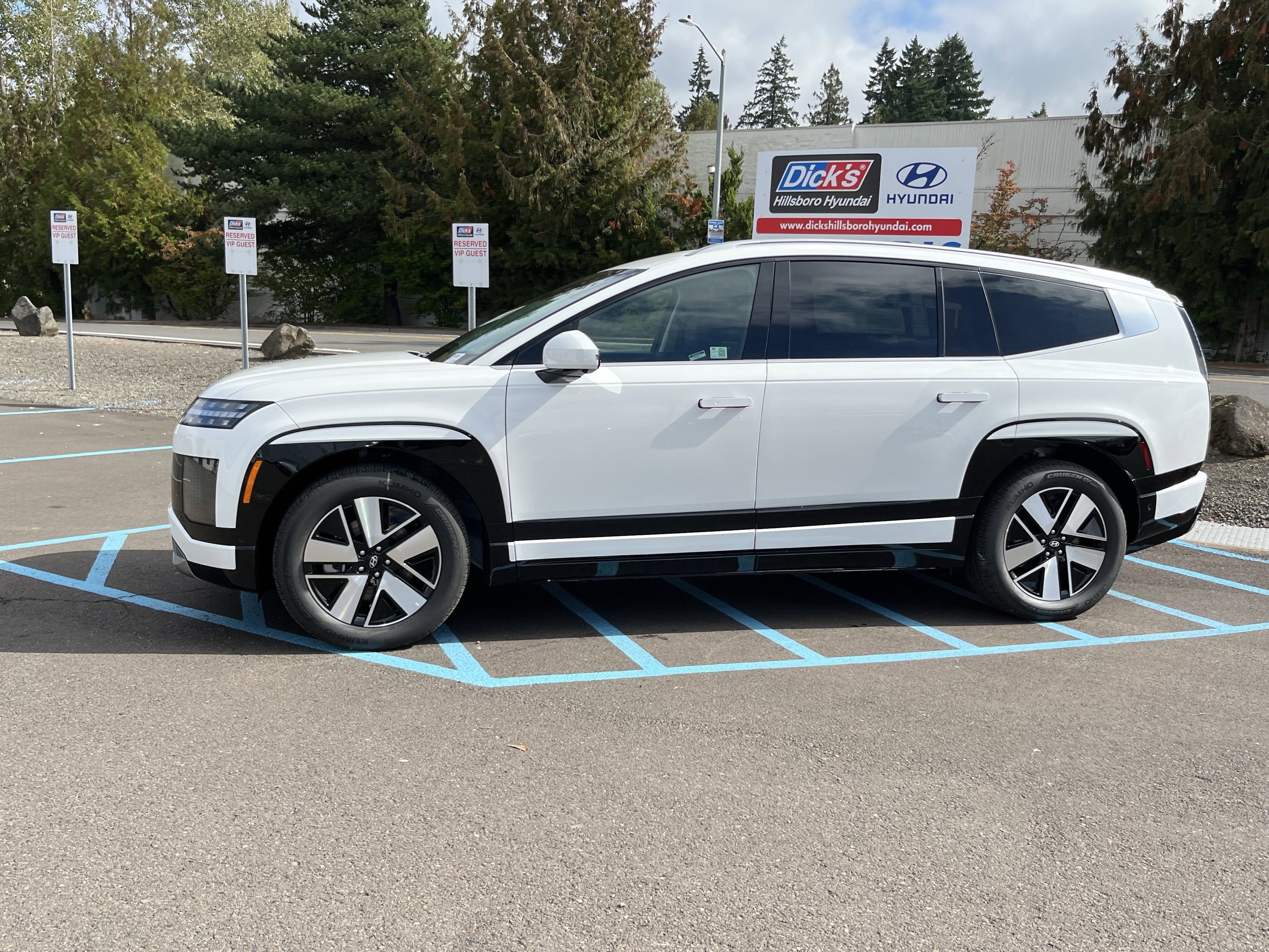 2026 Hyundai IONIQ 9 SEL