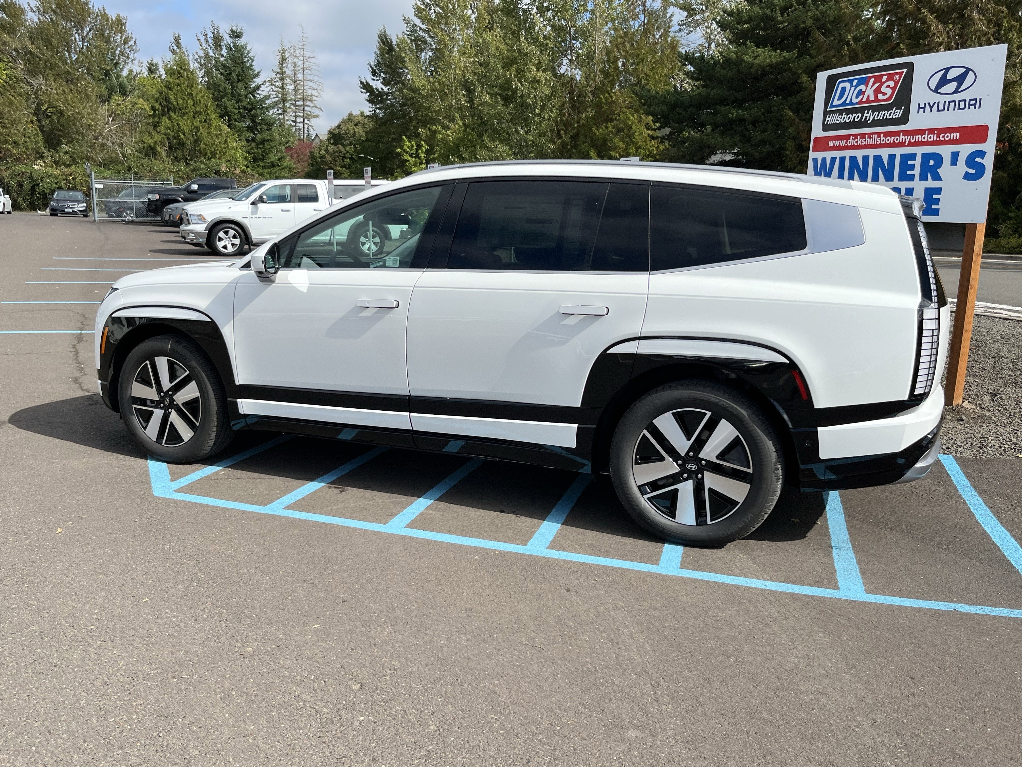 2026 Hyundai IONIQ 9 SEL