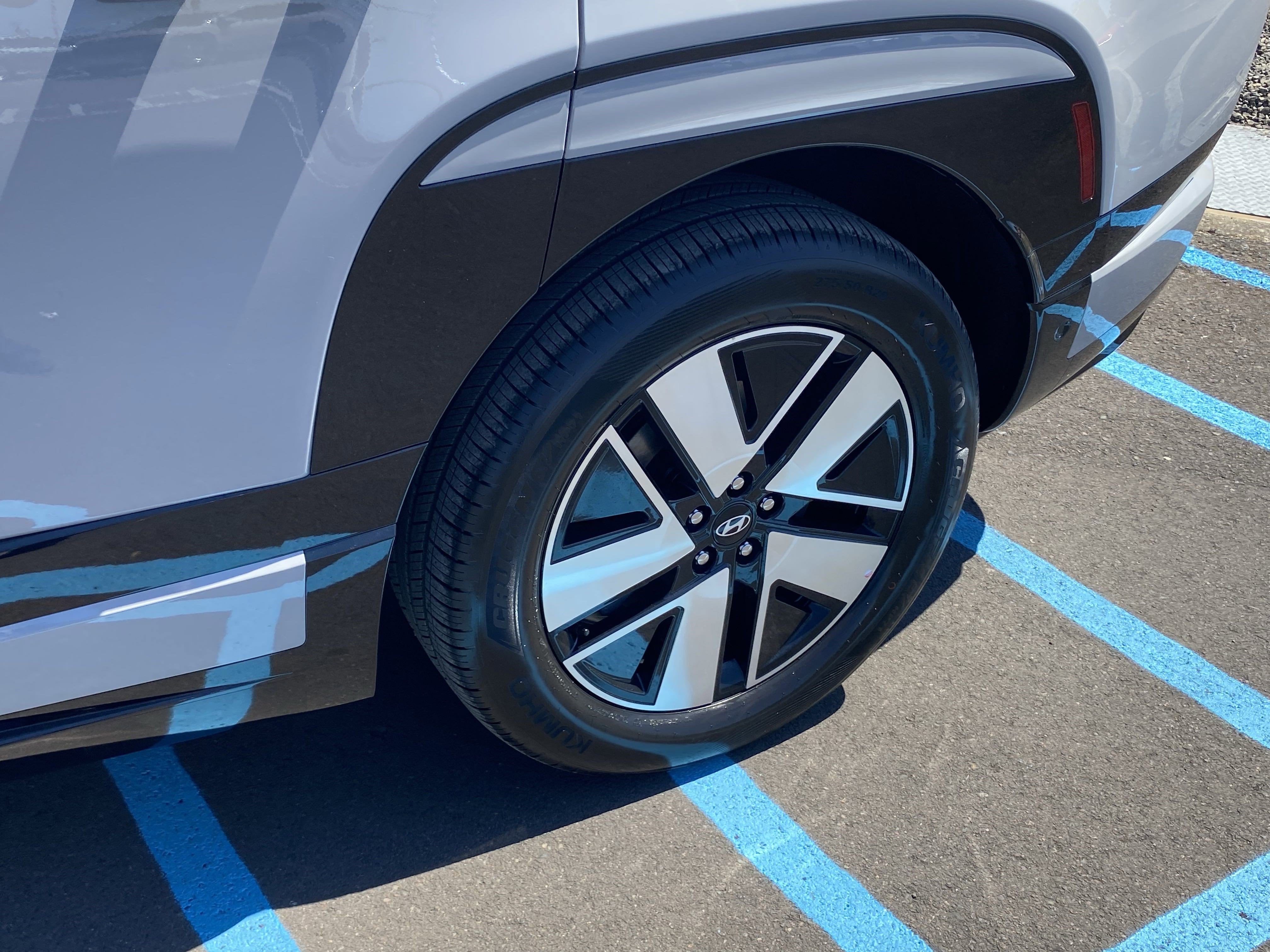 2026 Hyundai IONIQ 9 SEL