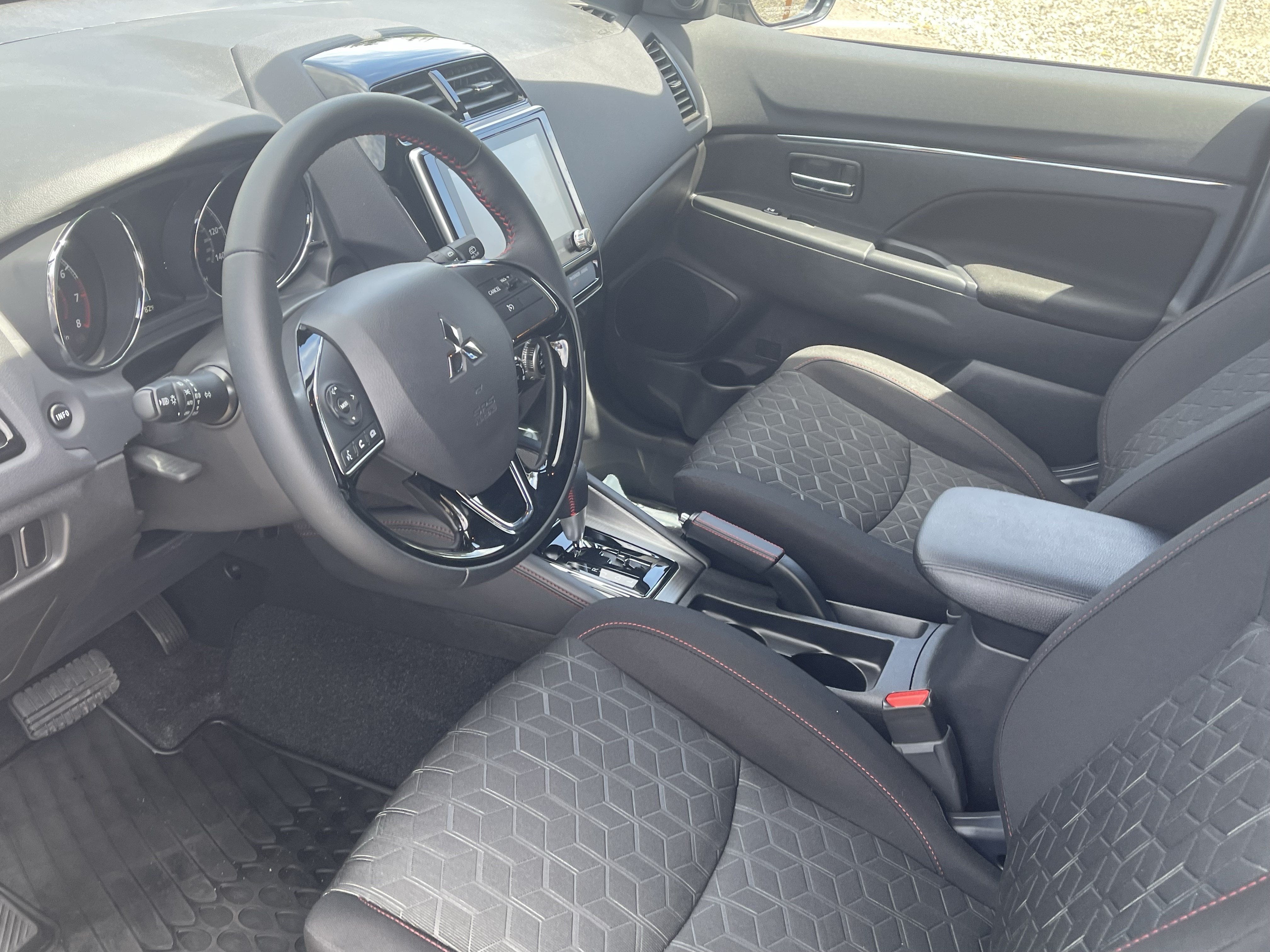 2025 Mitsubishi Outlander Sport Trail Edition