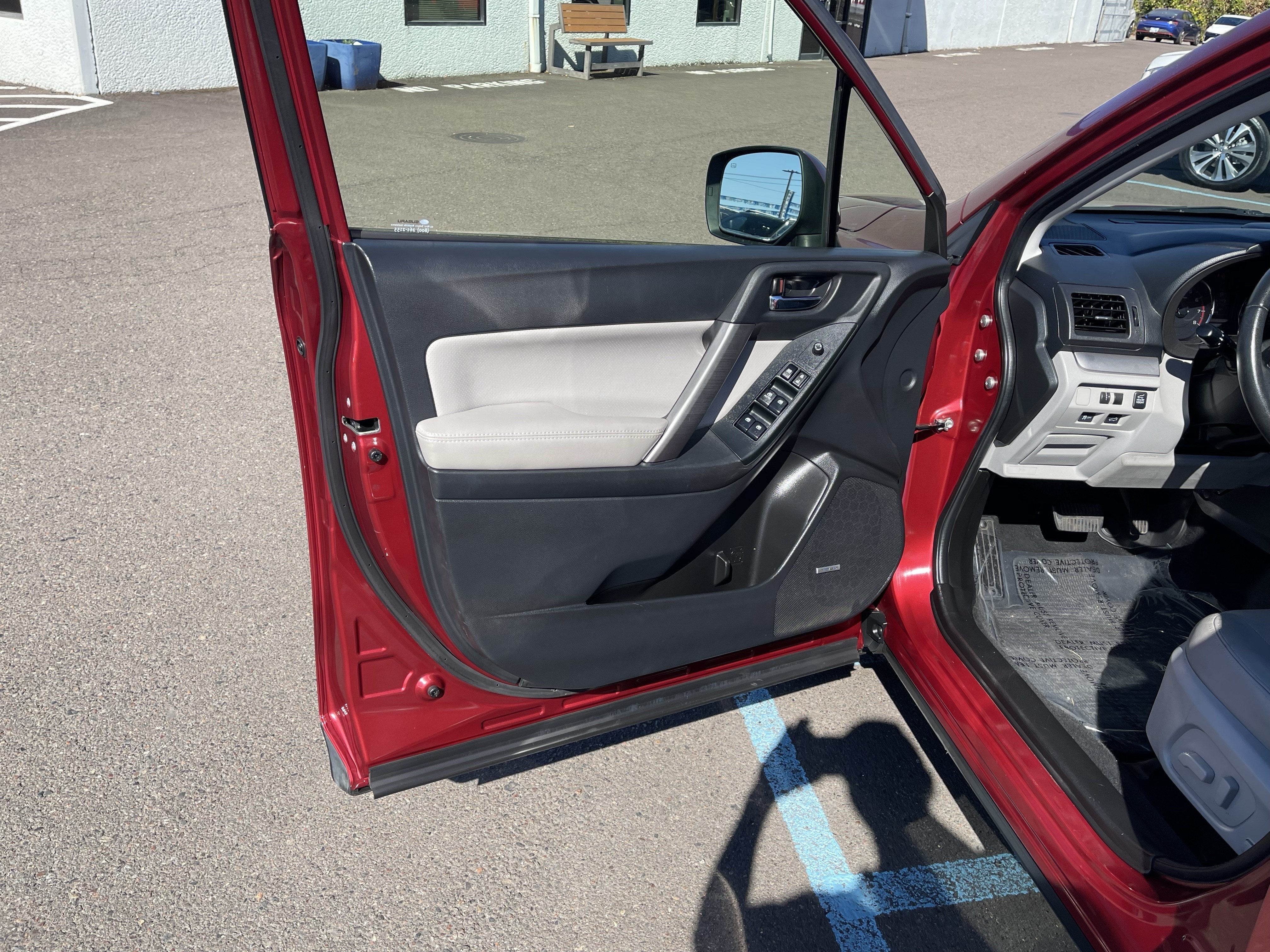 2014 Subaru Forester 2.5i Touring